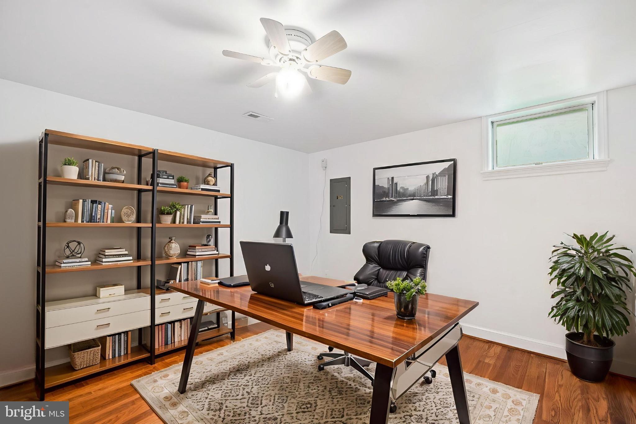 FRANKLIN GLEN - Residential