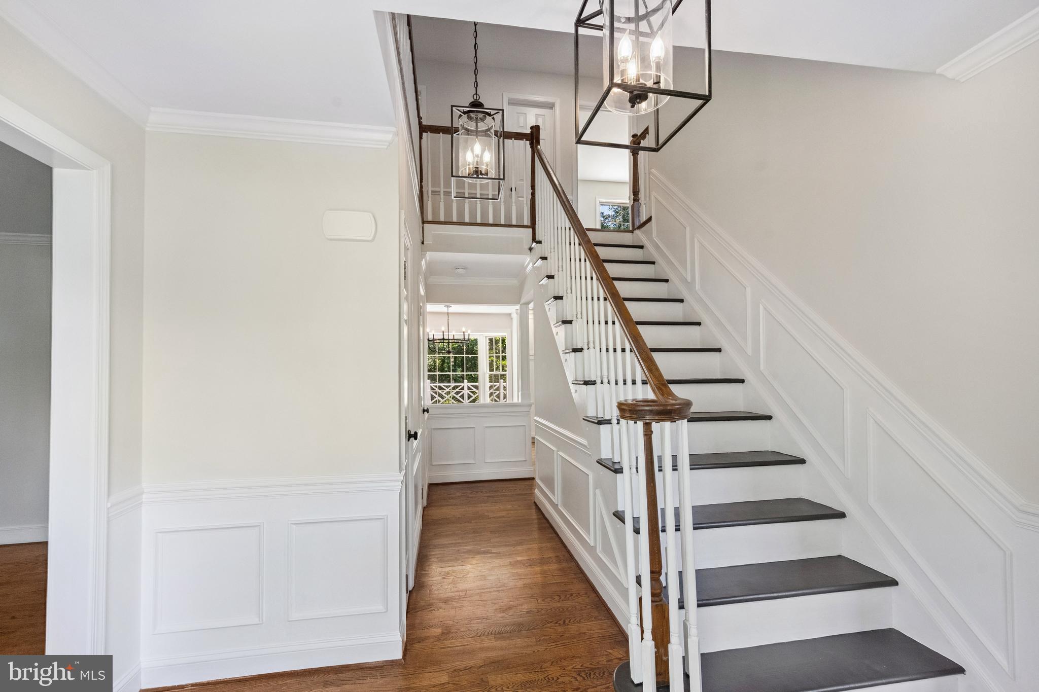 3523 MAJESTIC PINE LANE