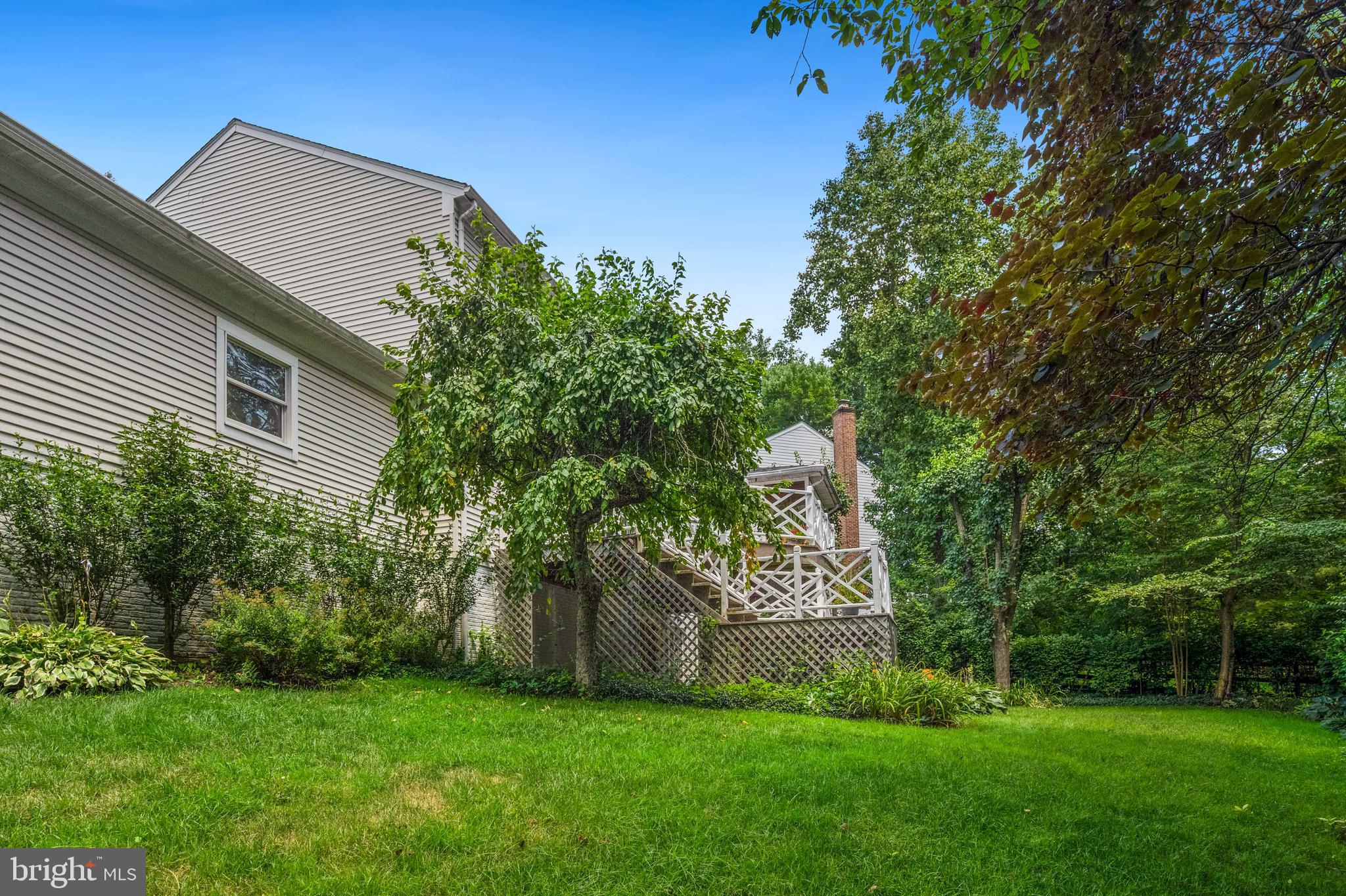 FRANKLIN GLEN - Residential