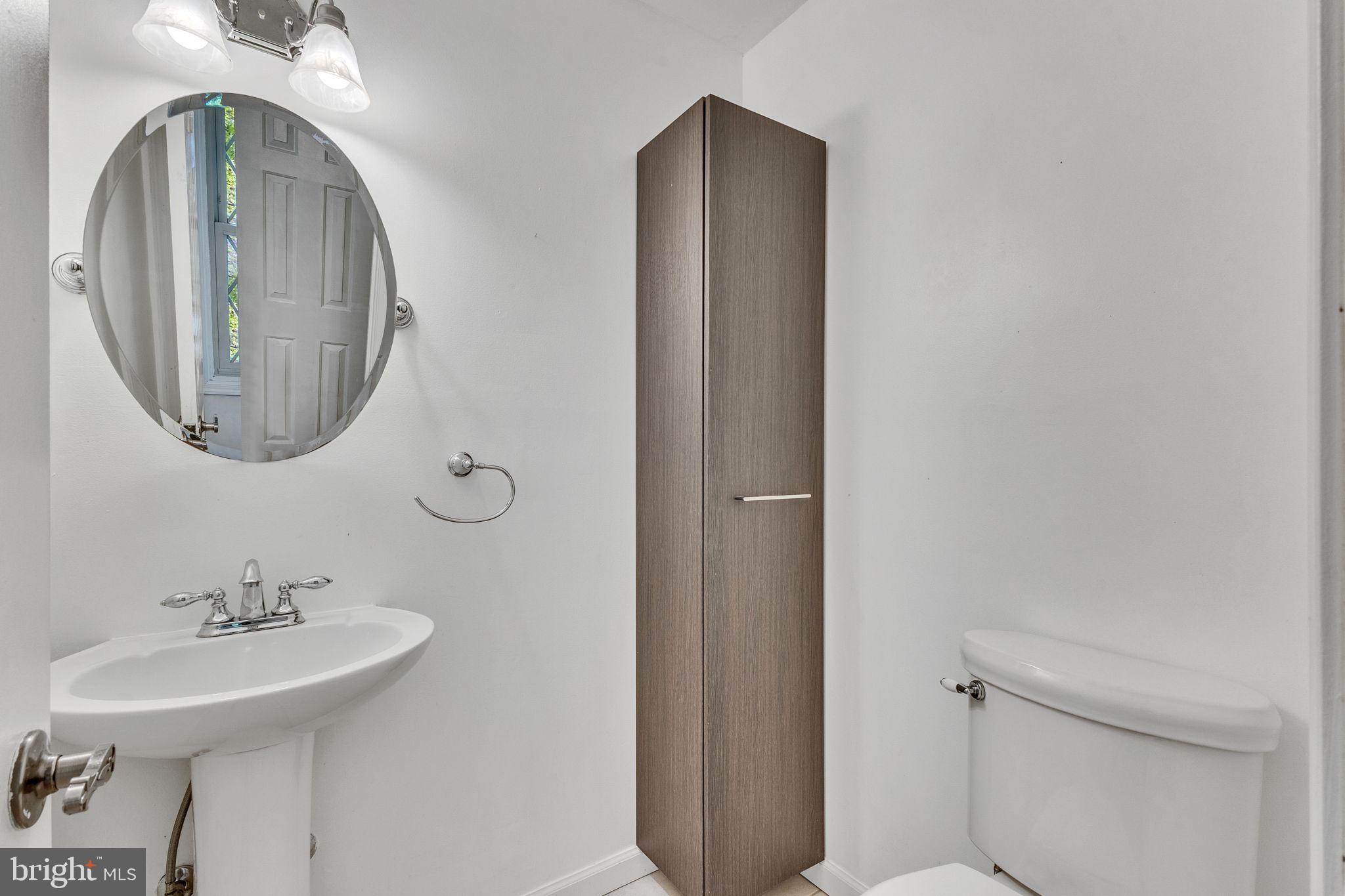 HERITAGE OAKS - Residential