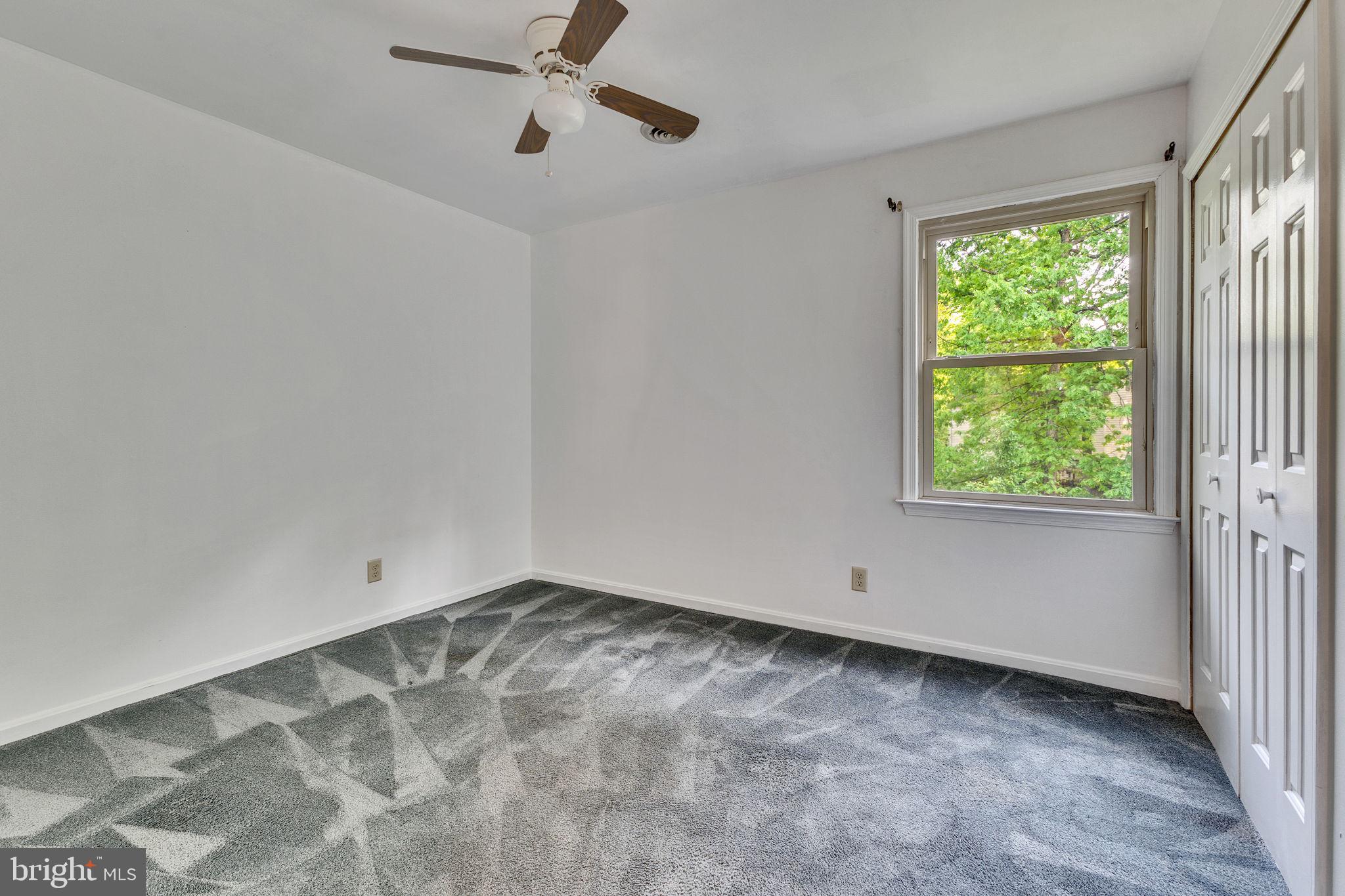 HERITAGE OAKS - Residential