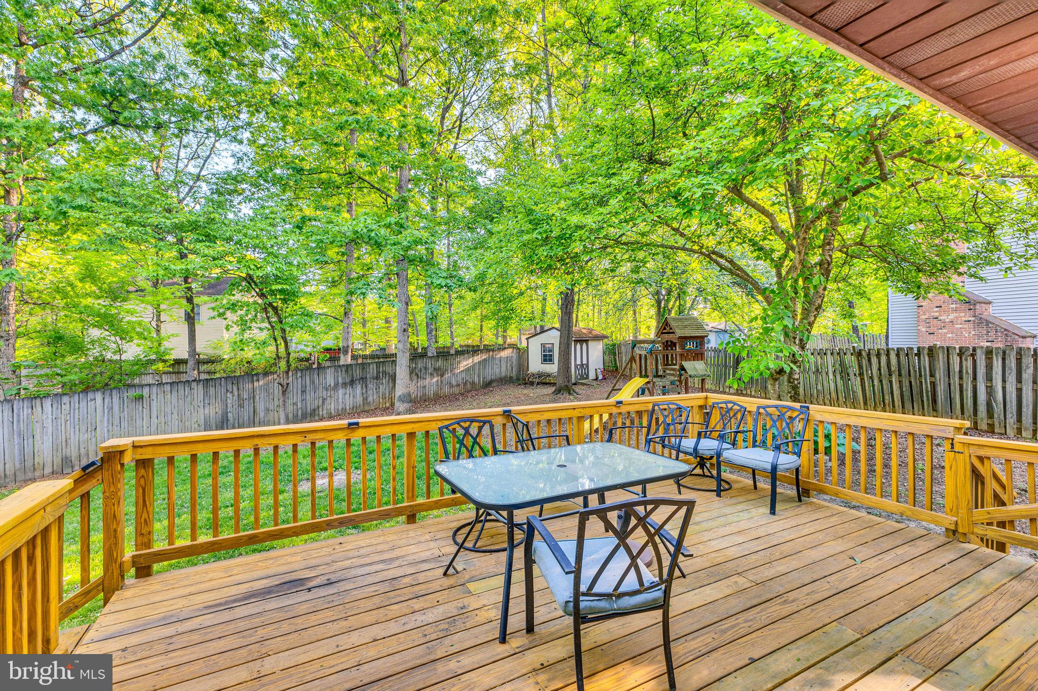 HERITAGE OAKS - Residential