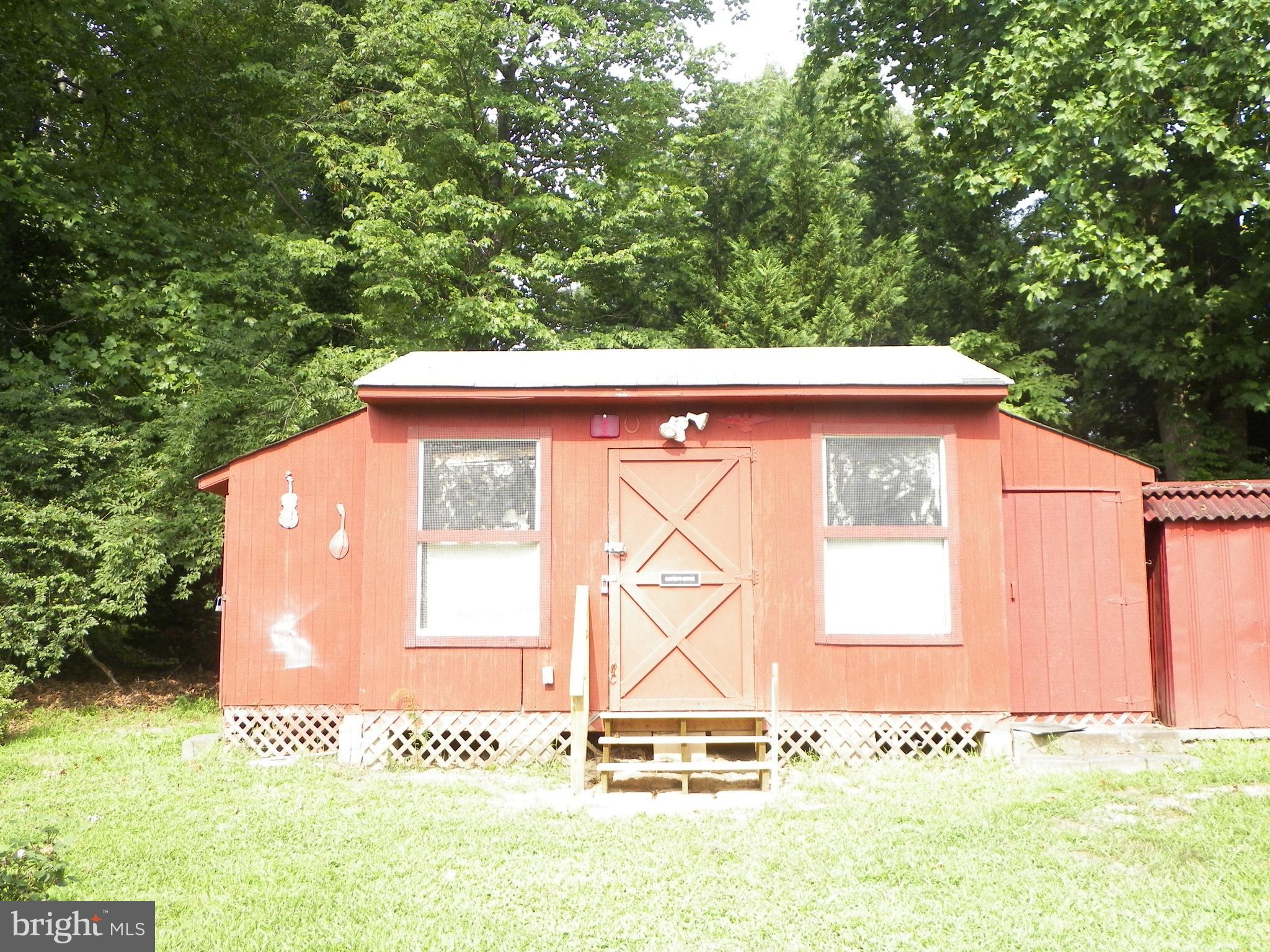 FLAG HARBOR HEIGHTS - Residential