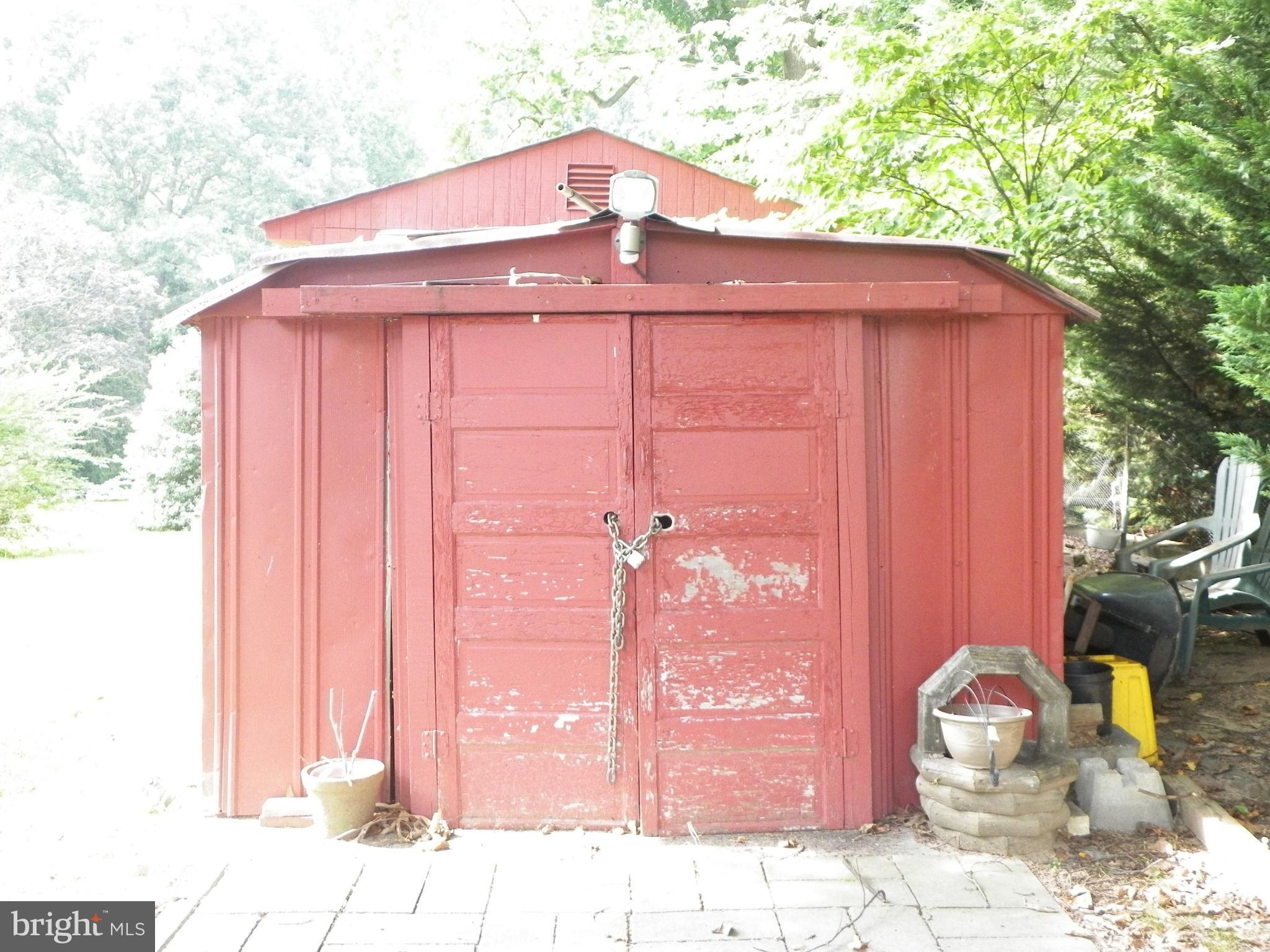 FLAG HARBOR HEIGHTS - Residential