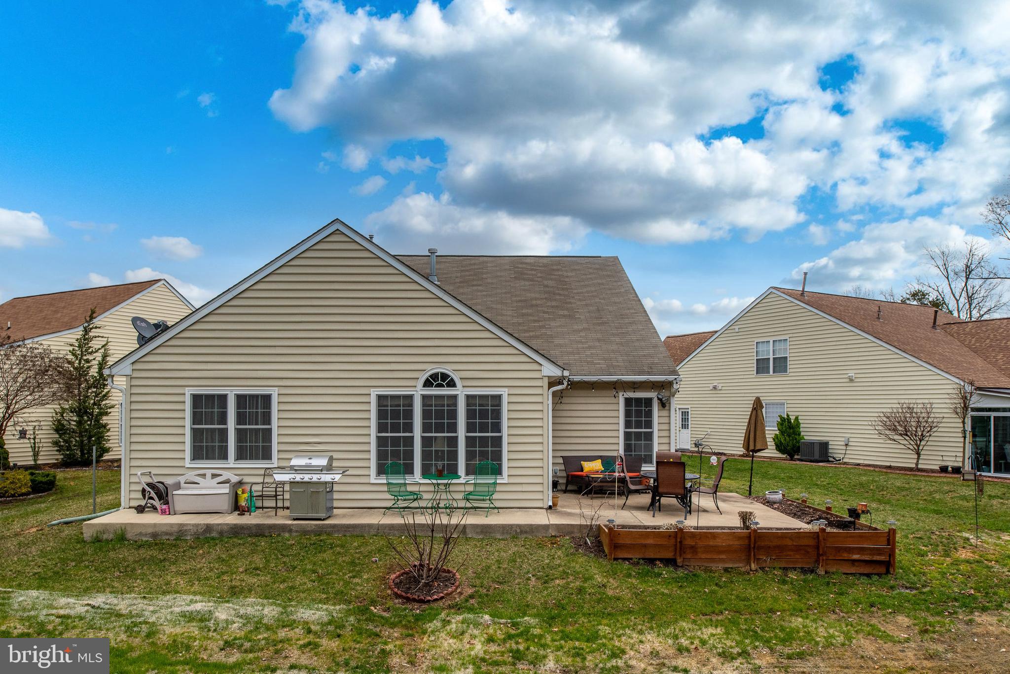 LEGACY WOODS - Residential