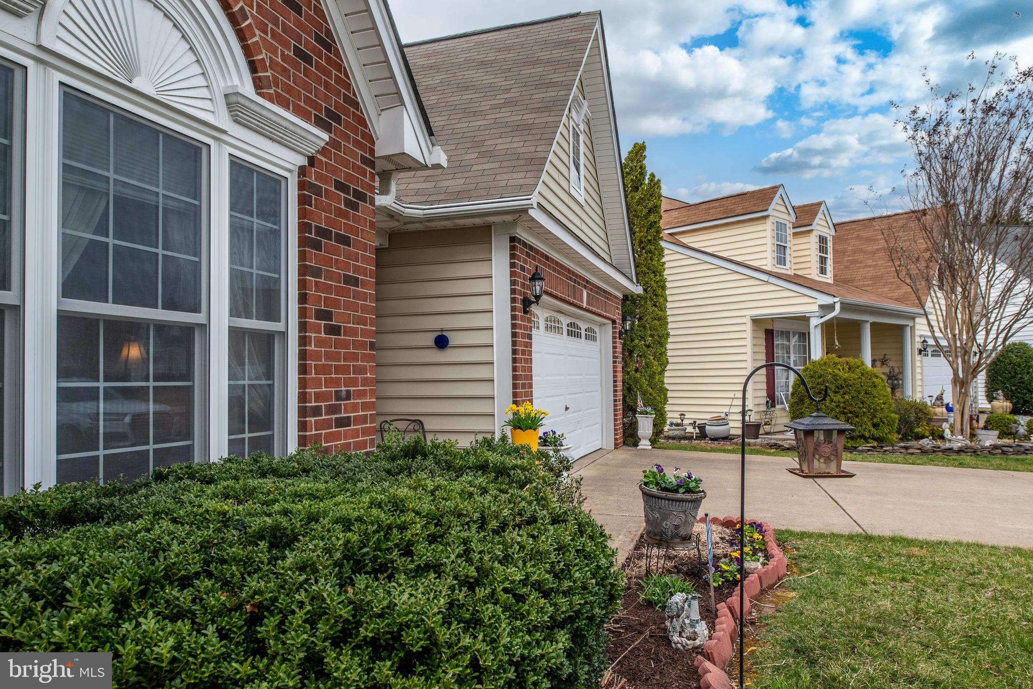 LEGACY WOODS - Residential