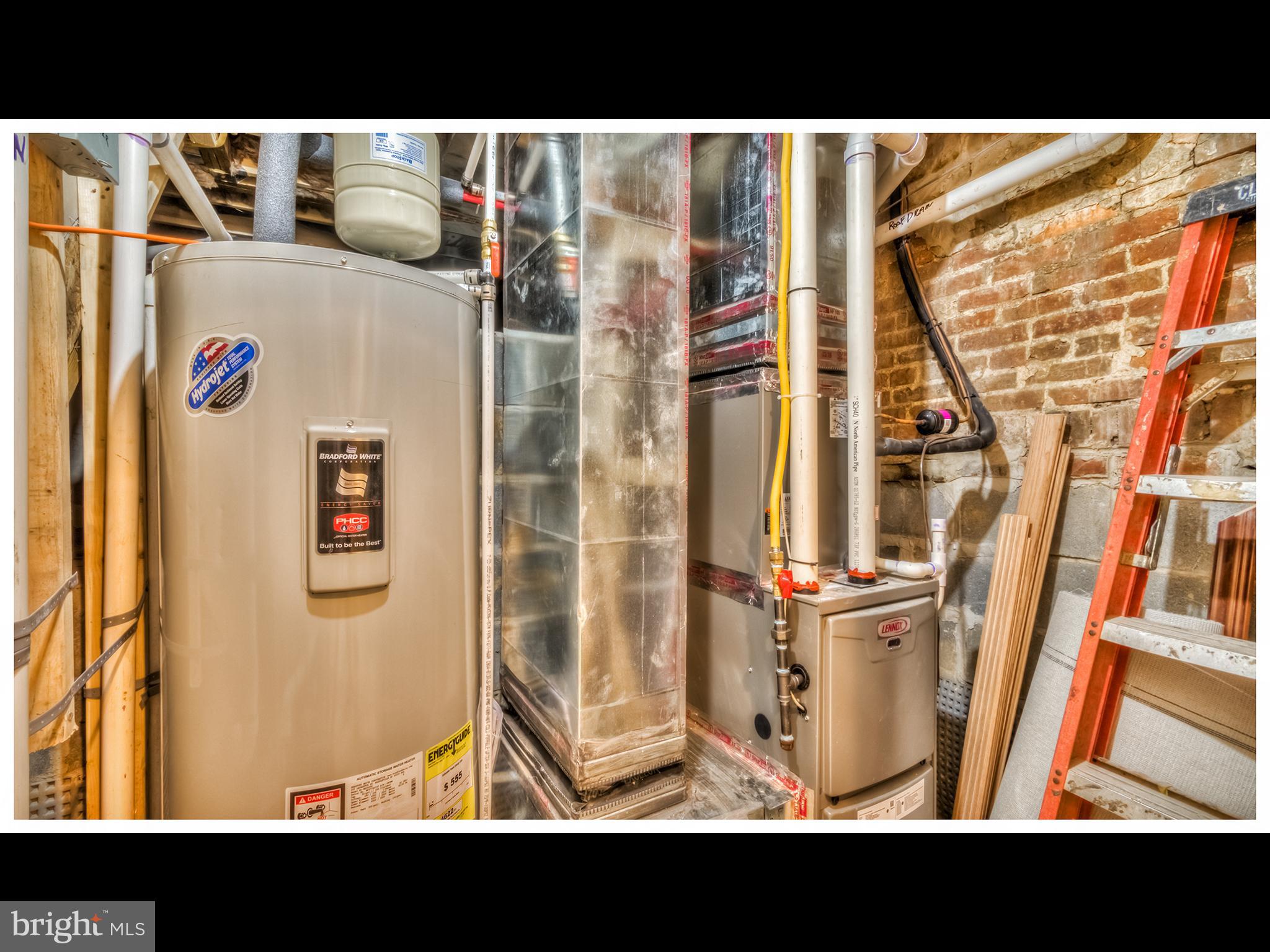 FEDERAL HILL HISTORIC DISTRICT - Residential Lease