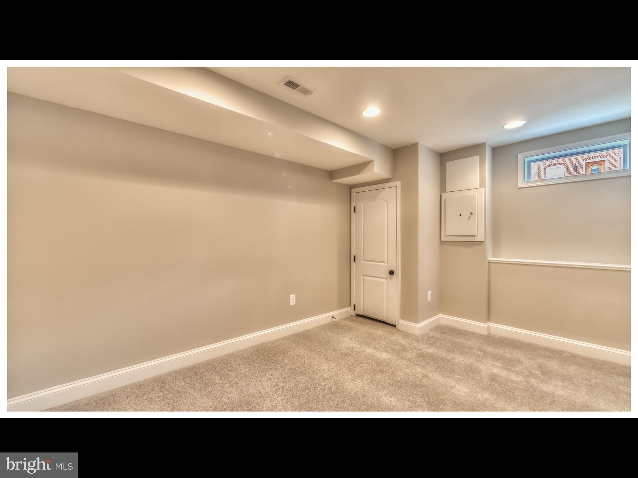 FEDERAL HILL HISTORIC DISTRICT - Residential Lease