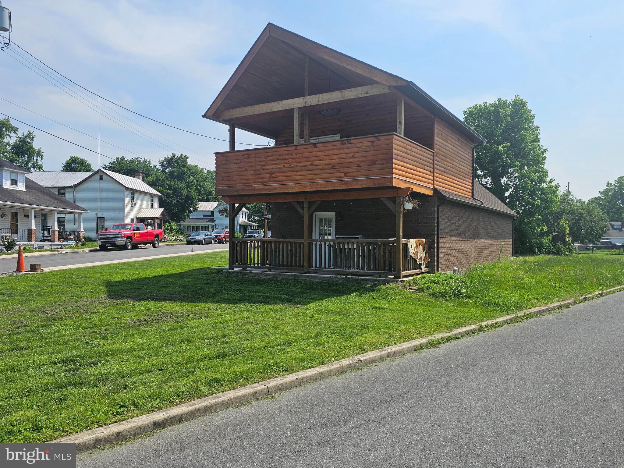 If you're looking for small town vibes, this is it. No red Lights or no rush hour traffic. Welcome to the small town of Paw Paw WV. Here you will find a beautiful 1 bedroom 1 1/2 bath open concept house. vaulted celling's with exposed wood beams. If you're looking for an investment property for short term rental or just looking for a nice get away, this may be it. Local attractions are the Paw Paw tunnel and C&O Canal. Only 26 miles from Cumberland MD. And 37 miles from Winchester VA.