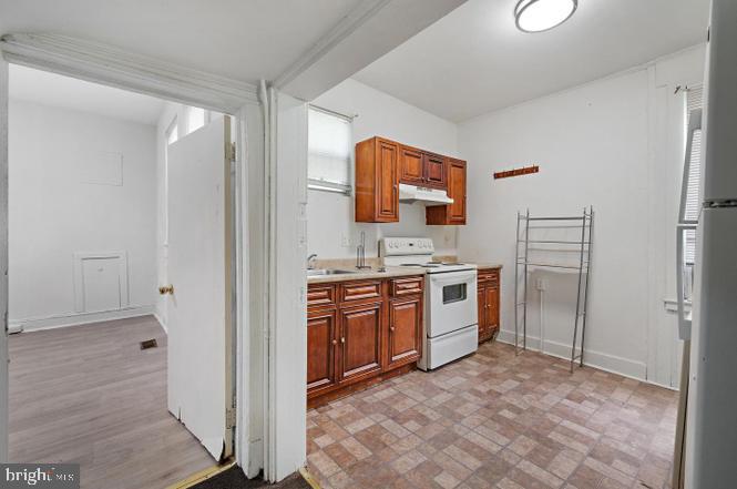 GWYNN OAK - Residential Income