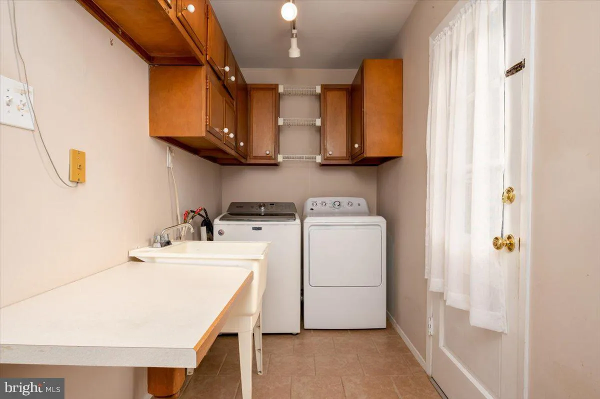 Bowie, Maryland 20715, United States, 3 Bedrooms Bedrooms, ,2 BathroomsBathrooms,Residential,Coming Soon,174819