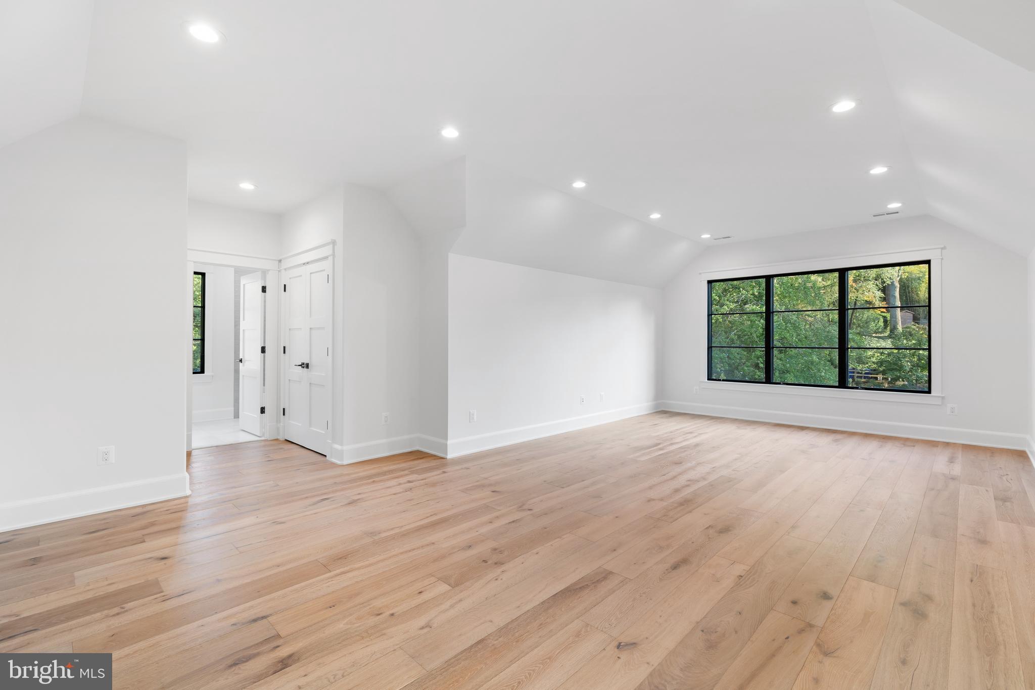 CHERRYDALE - Residential