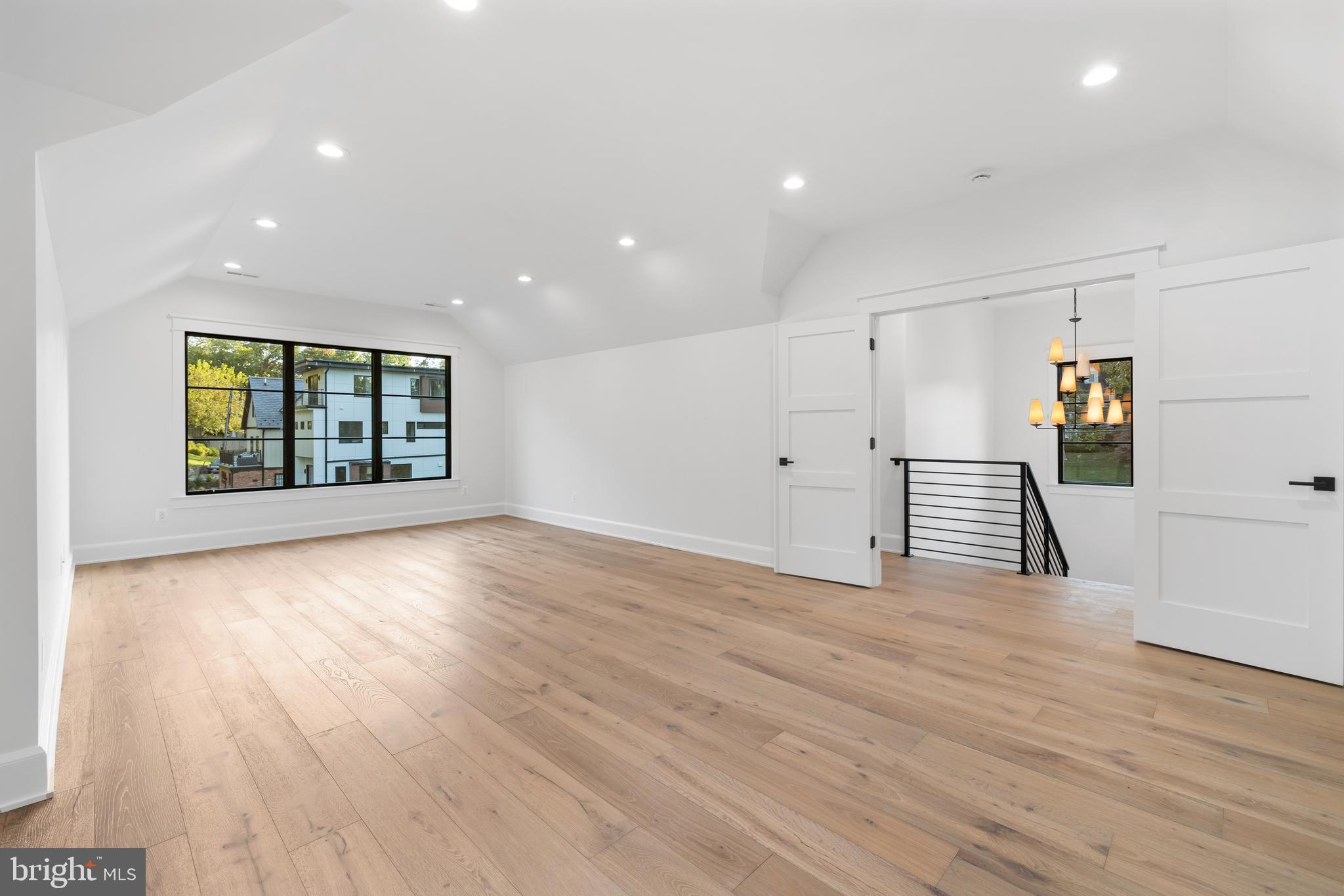 CHERRYDALE - Residential