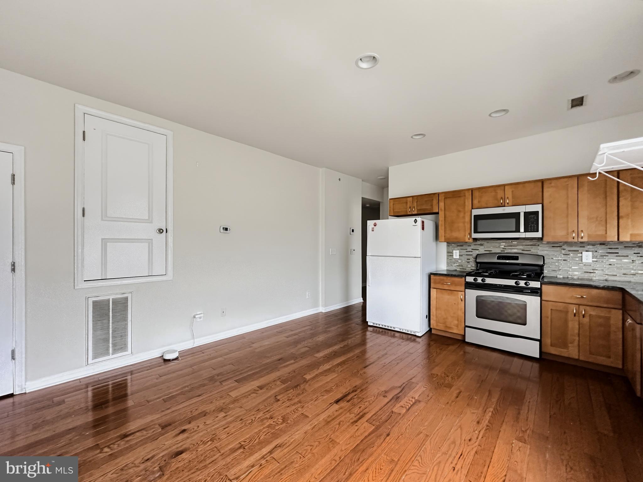 1822 W NORRIS STREET C INDIVIDUAL ROOM
