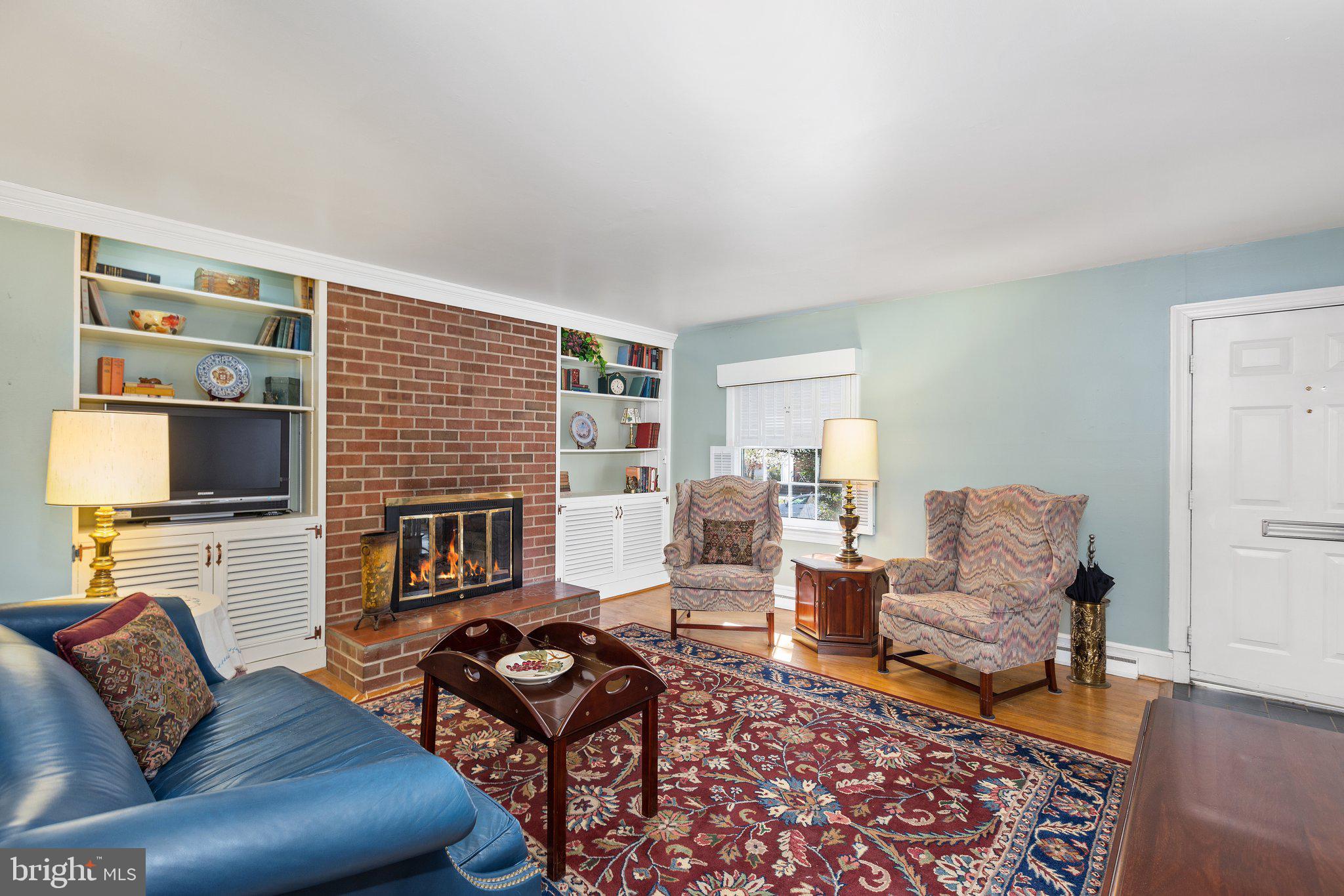 COLLEGE HEIGHTS - Residential