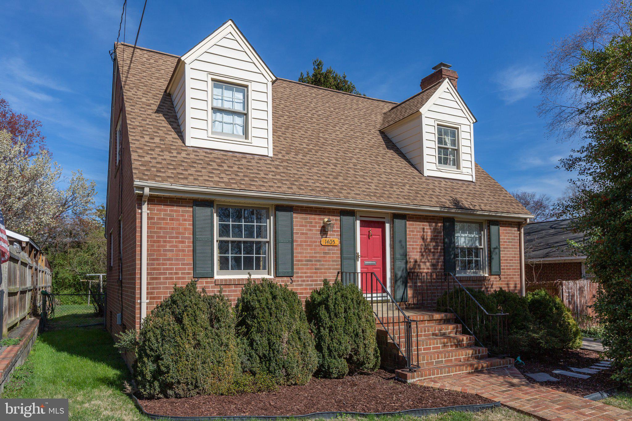 COLLEGE HEIGHTS - Residential