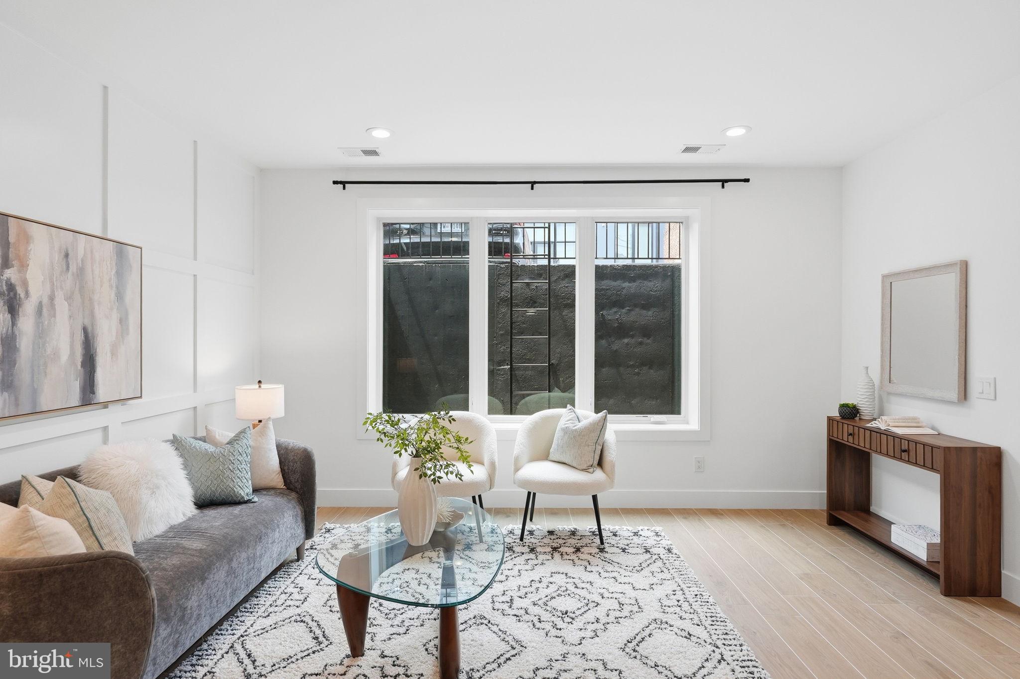 2234 11TH STREET NW T02