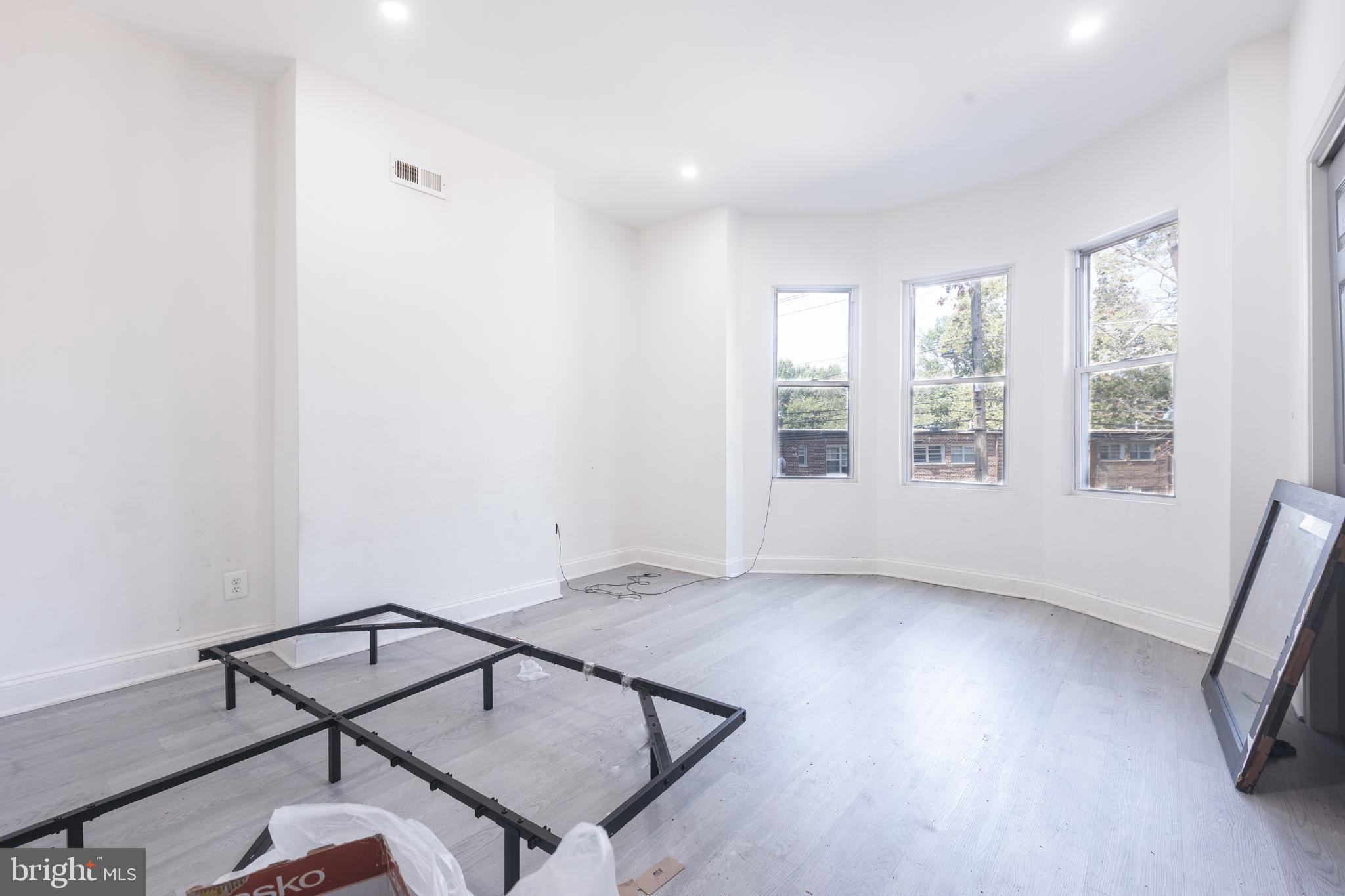 STANTON - Residential