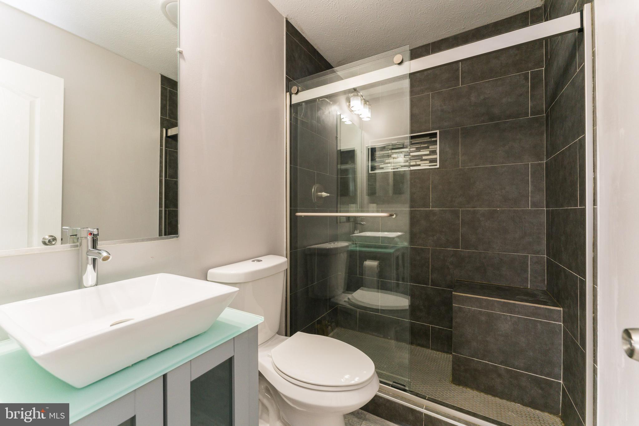 SUTLER SUB PLAT 1> - Residential Lease