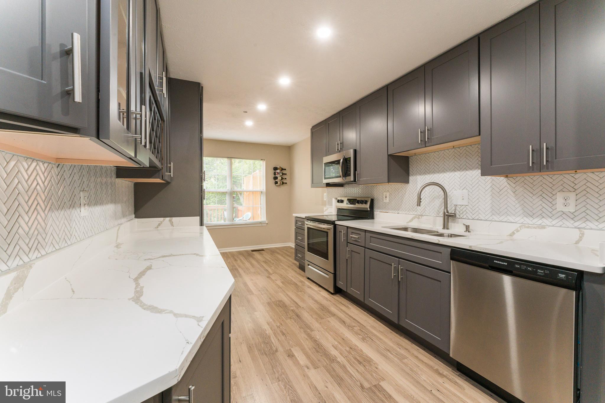 SUTLER SUB PLAT 1> - Residential Lease