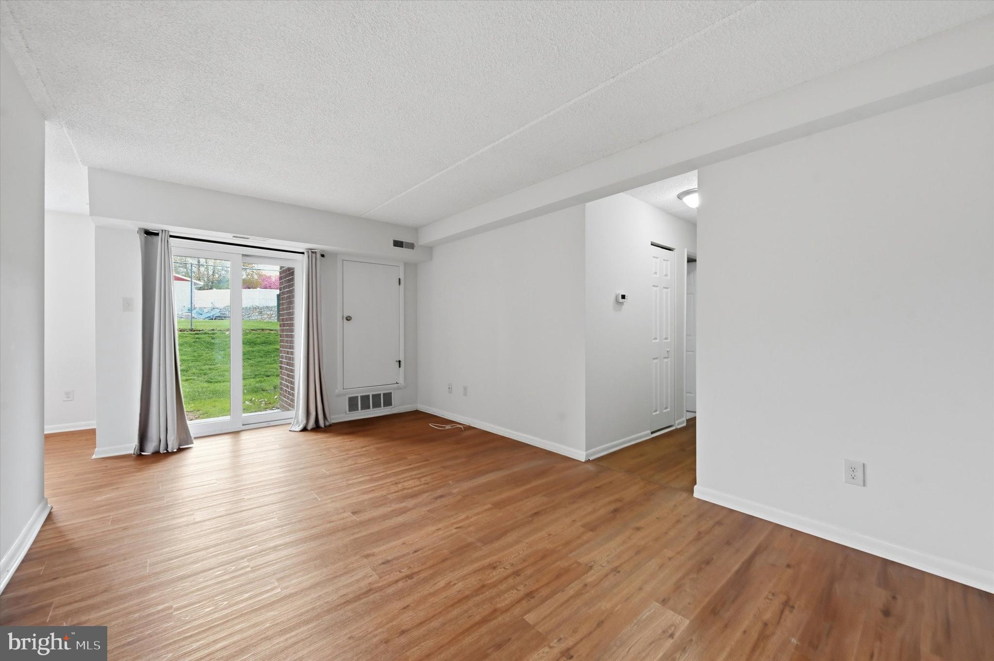 Photo 1 of 15 — 2402 POND VIEW DRIVE 2402, WEST CHESTER, PA 19382
