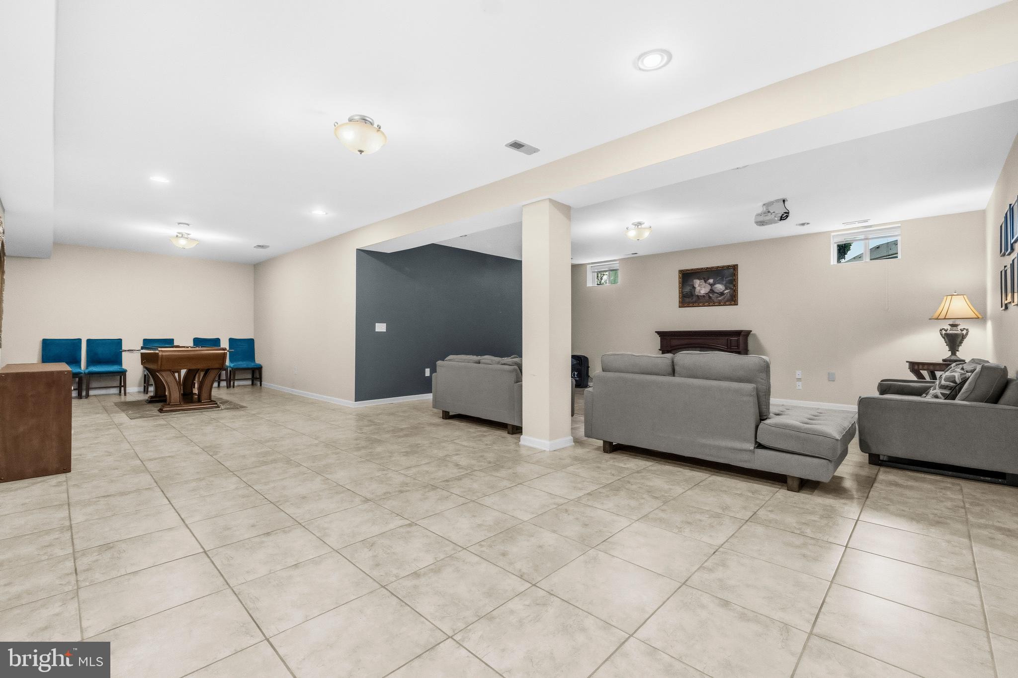 SPRUCE HILL ESTATES - Residential