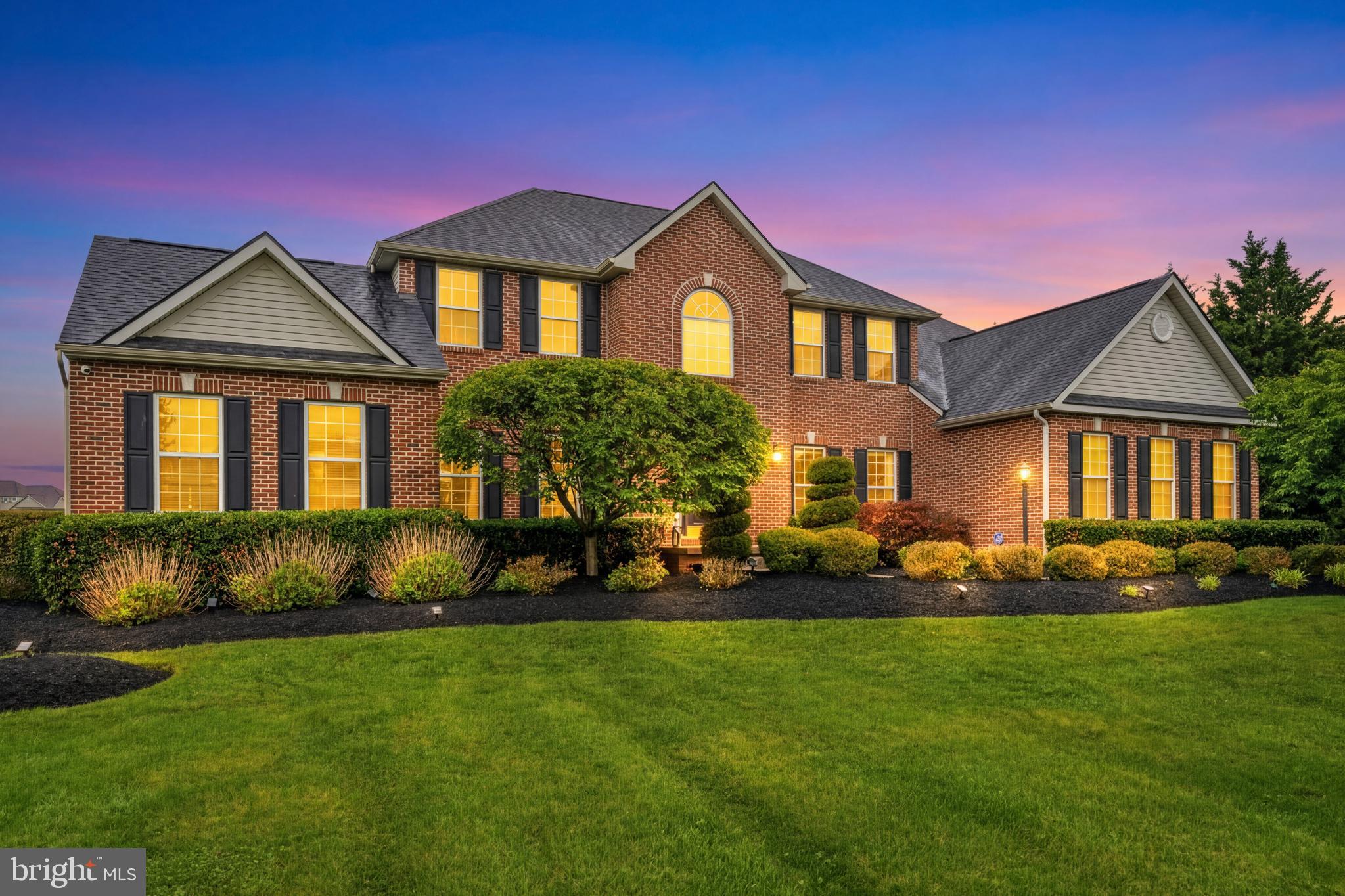 SPRUCE HILL ESTATES - Residential