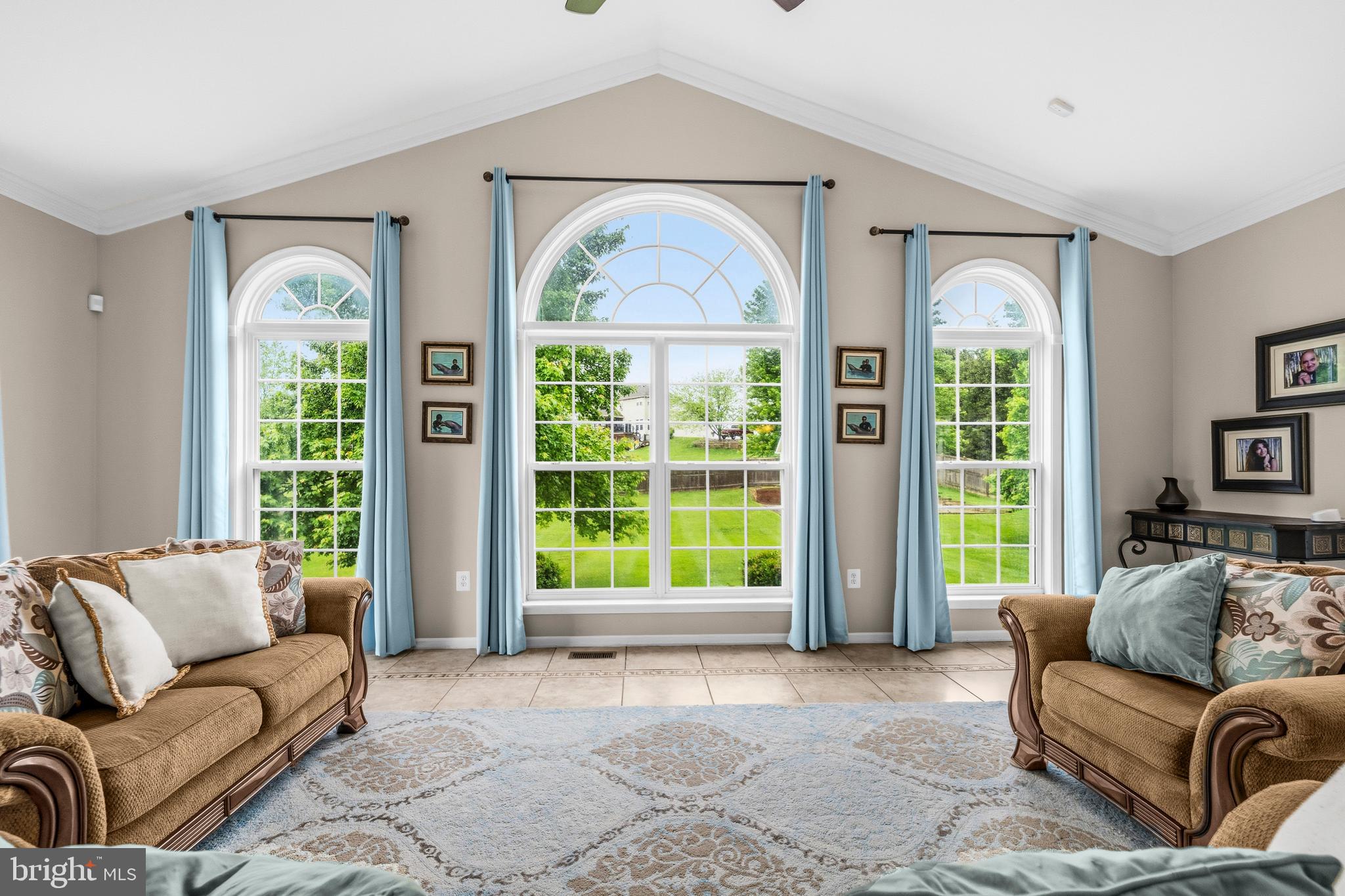 SPRUCE HILL ESTATES - Residential