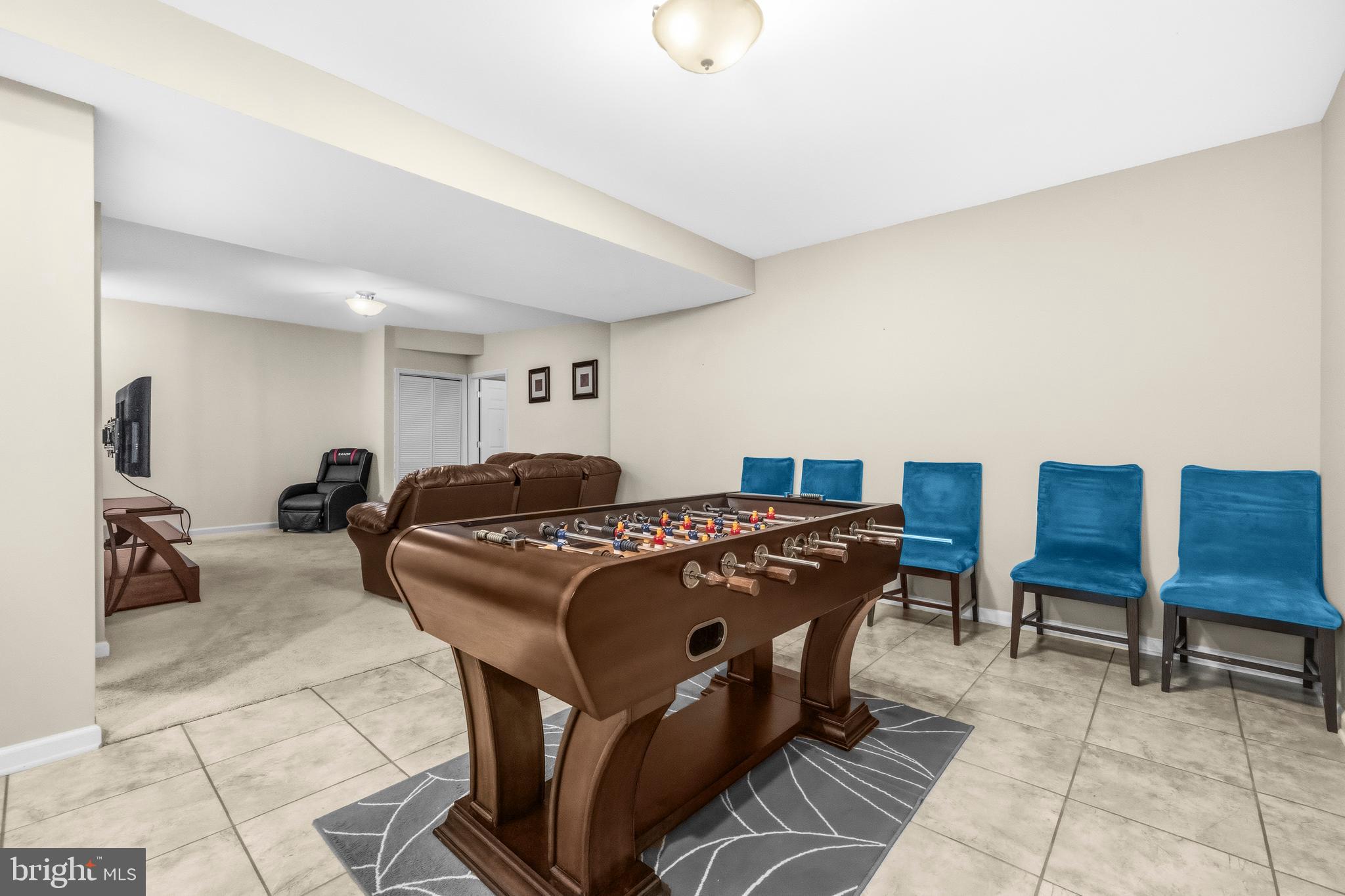 SPRUCE HILL ESTATES - Residential
