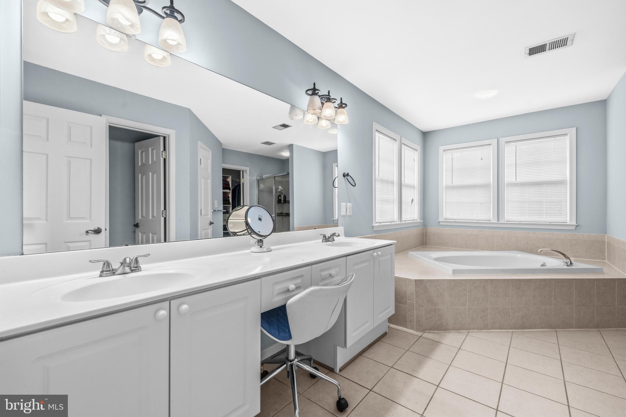 SPRUCE HILL ESTATES - Residential