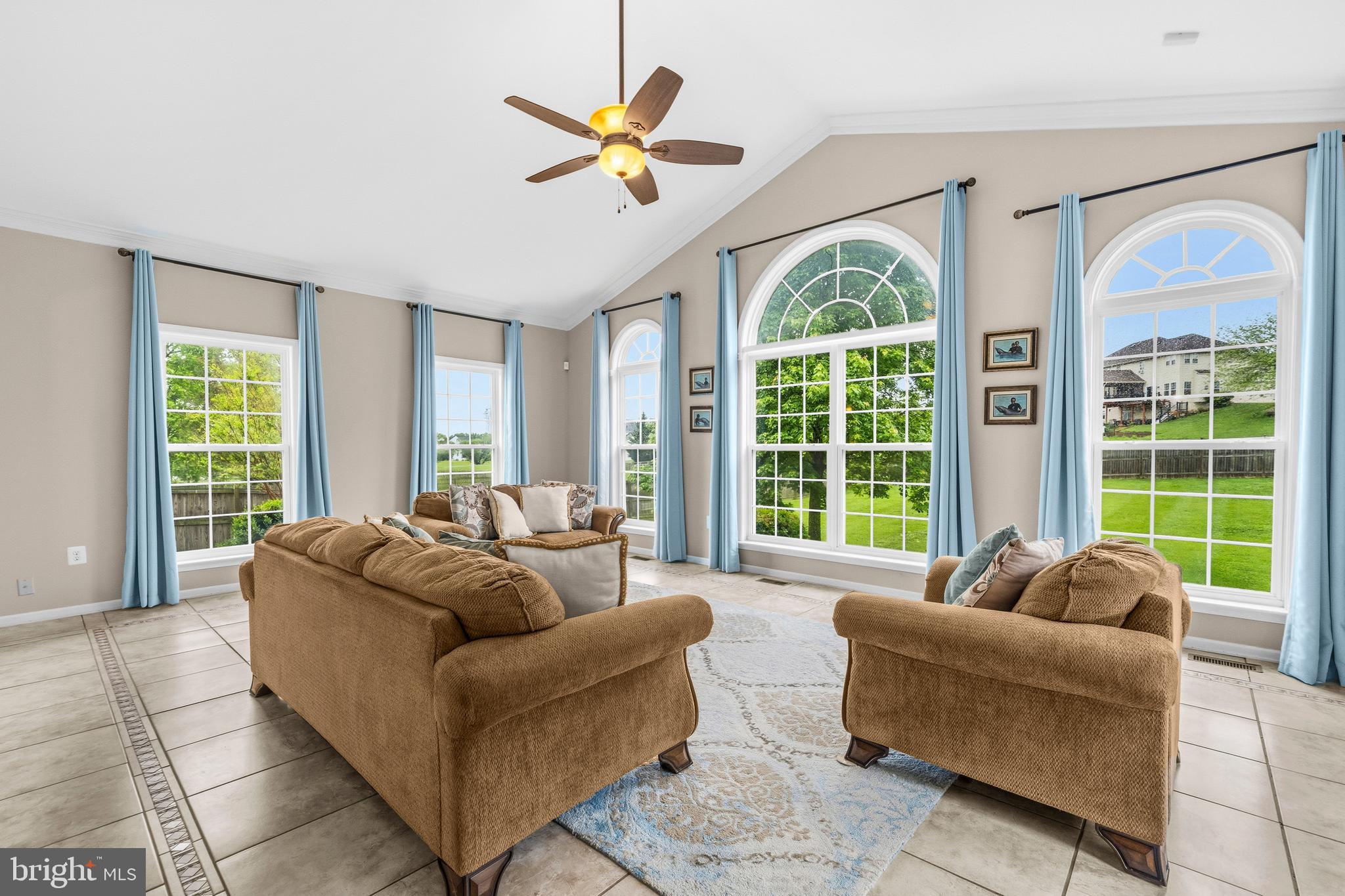 SPRUCE HILL ESTATES - Residential