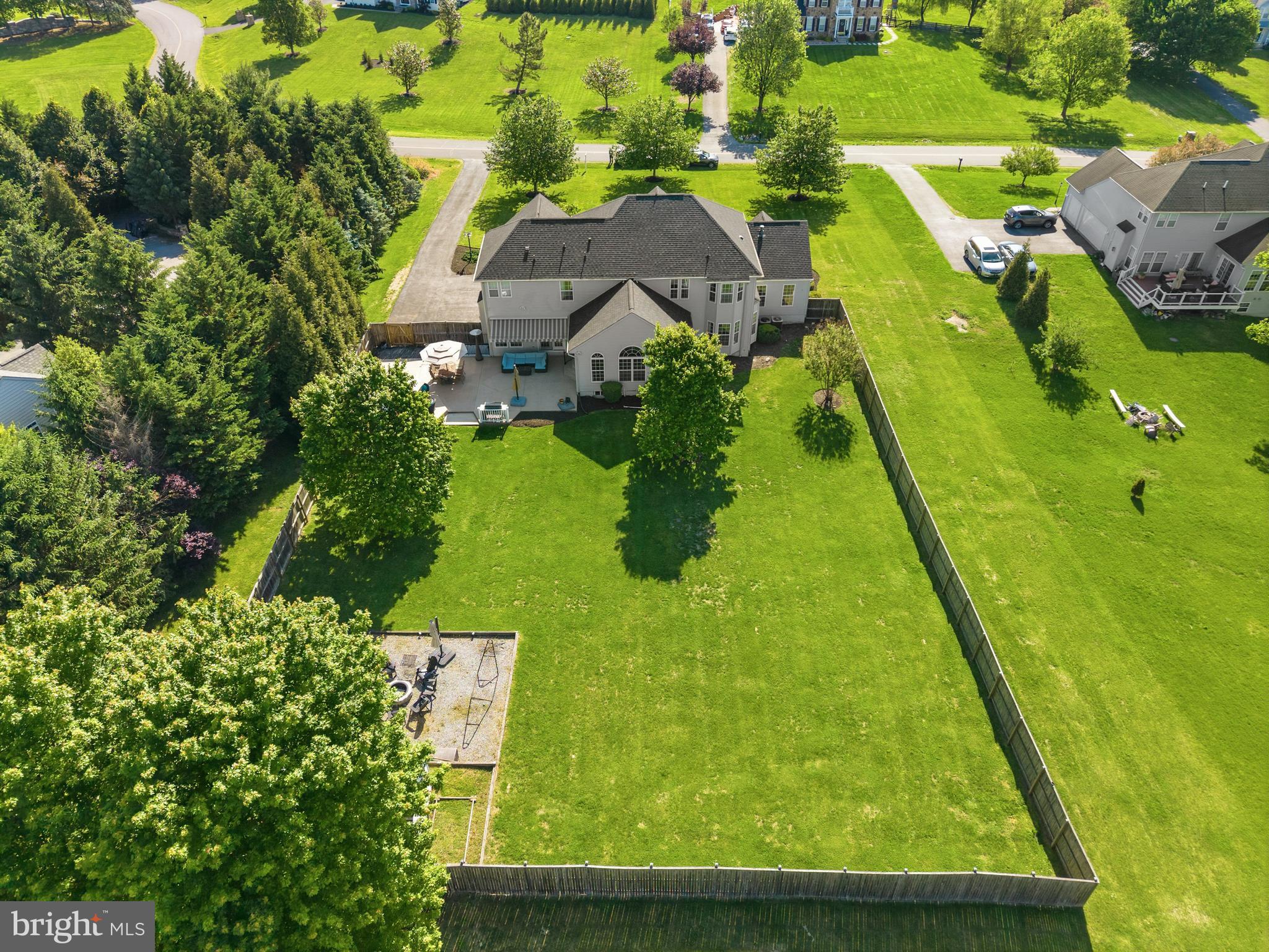 SPRUCE HILL ESTATES - Residential