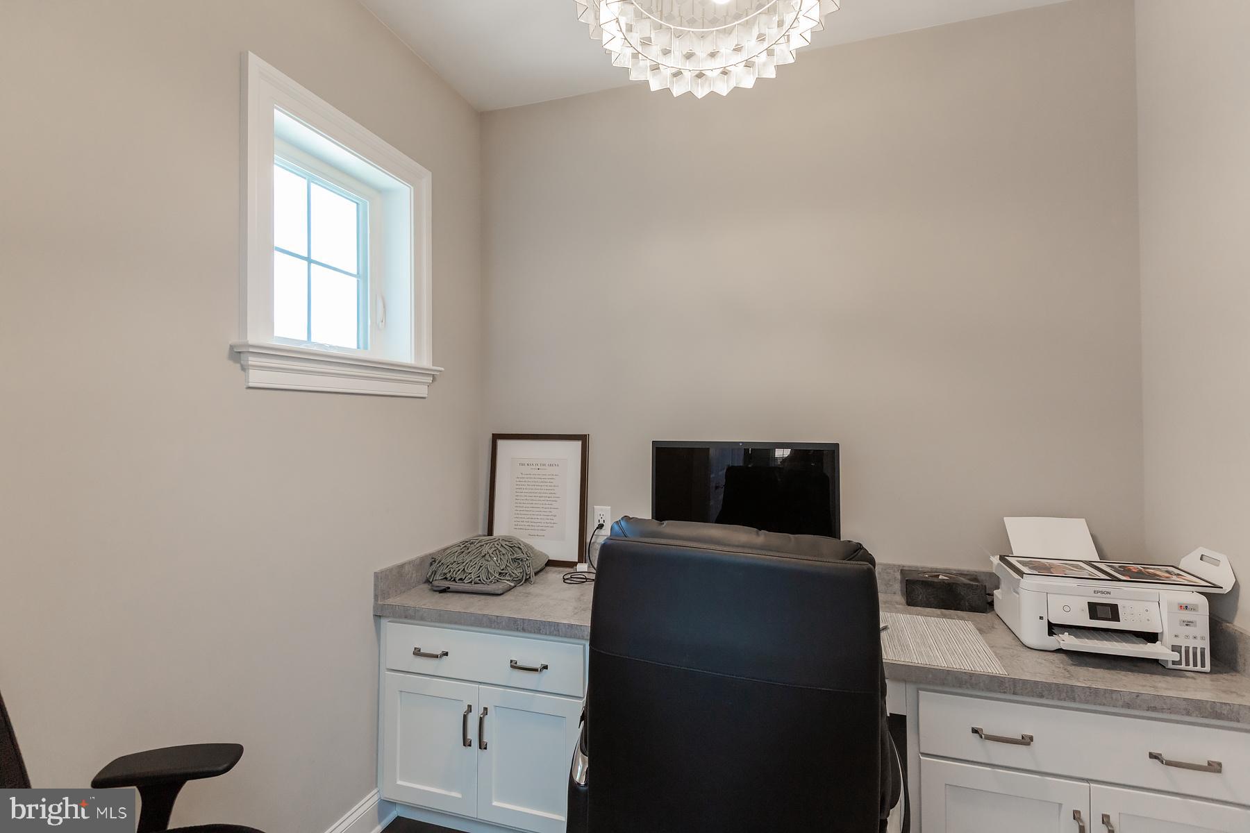 BROOKLAWN - Residential