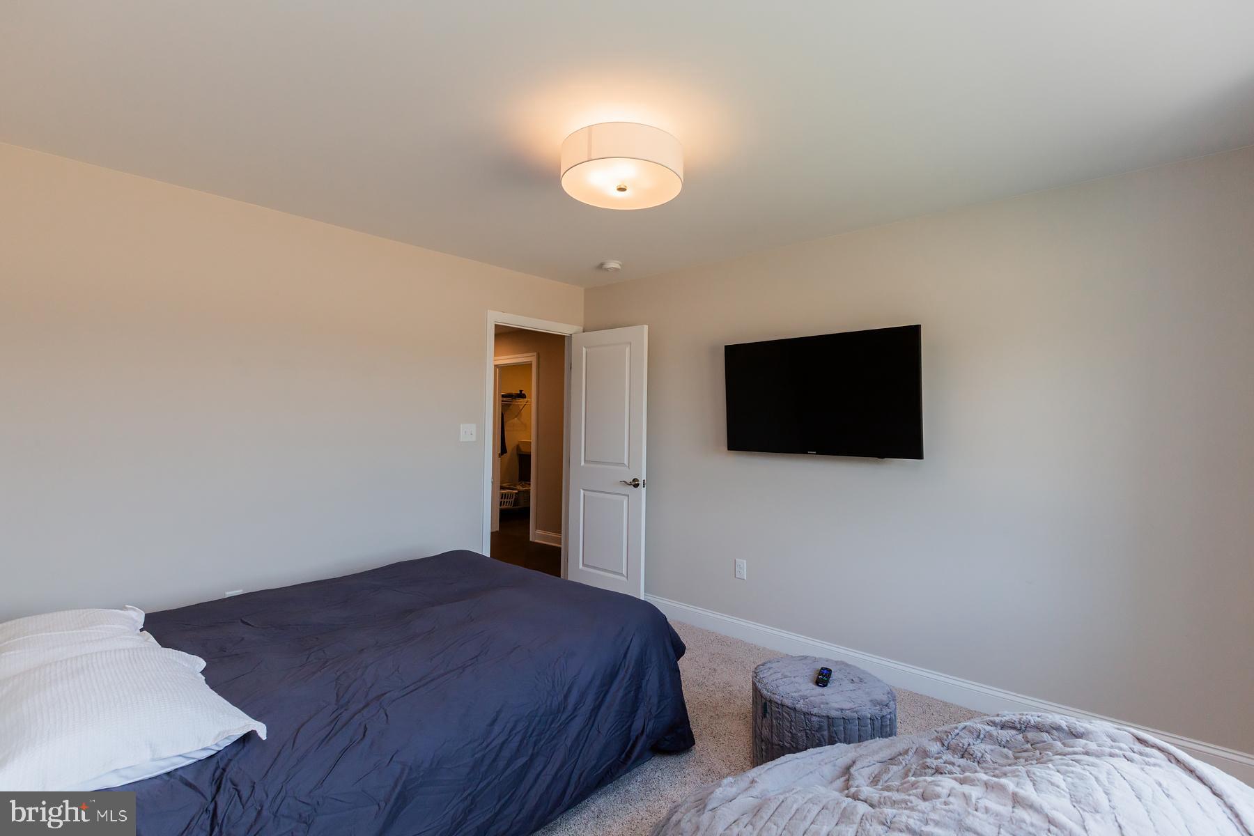 BROOKLAWN - Residential