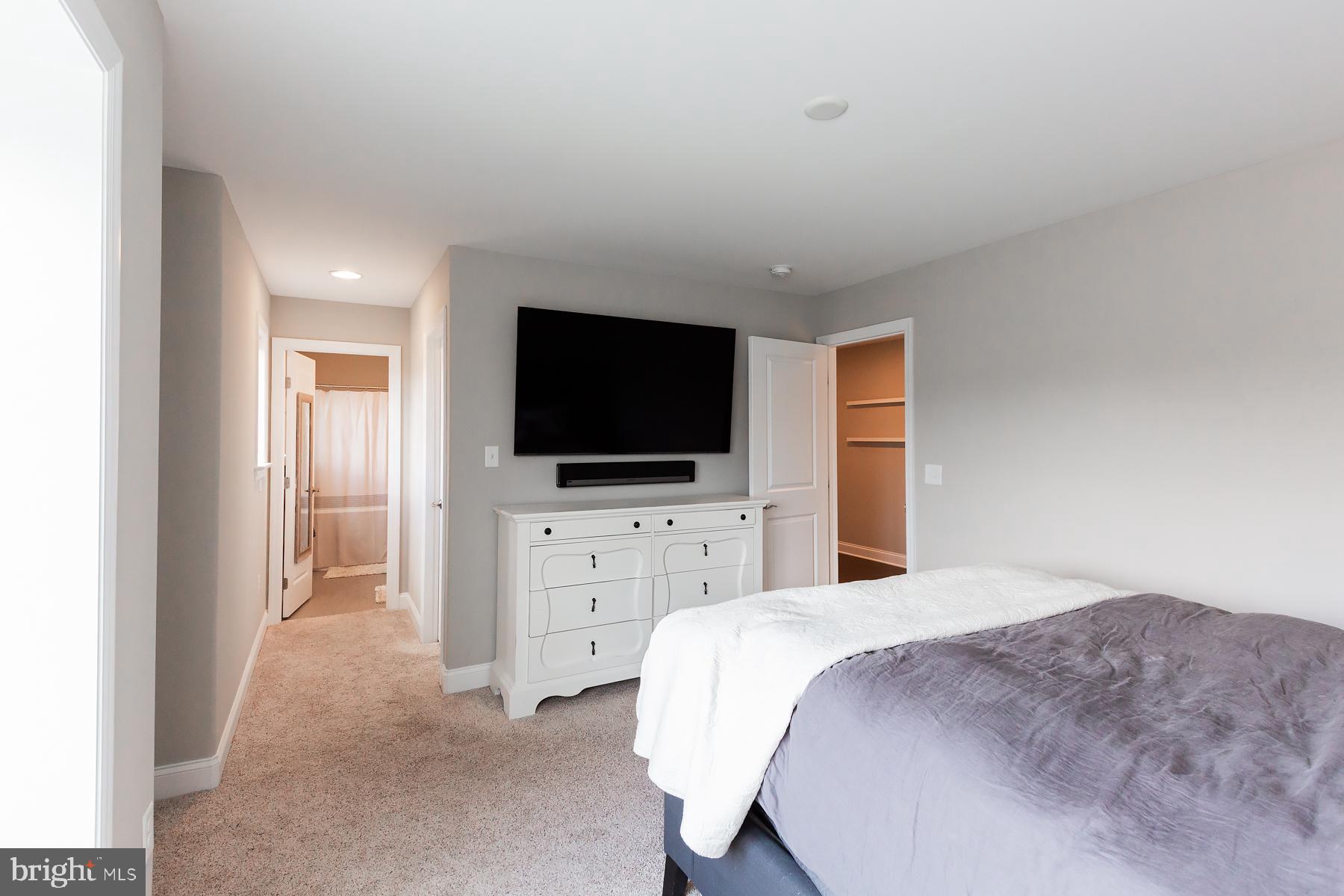 BROOKLAWN - Residential