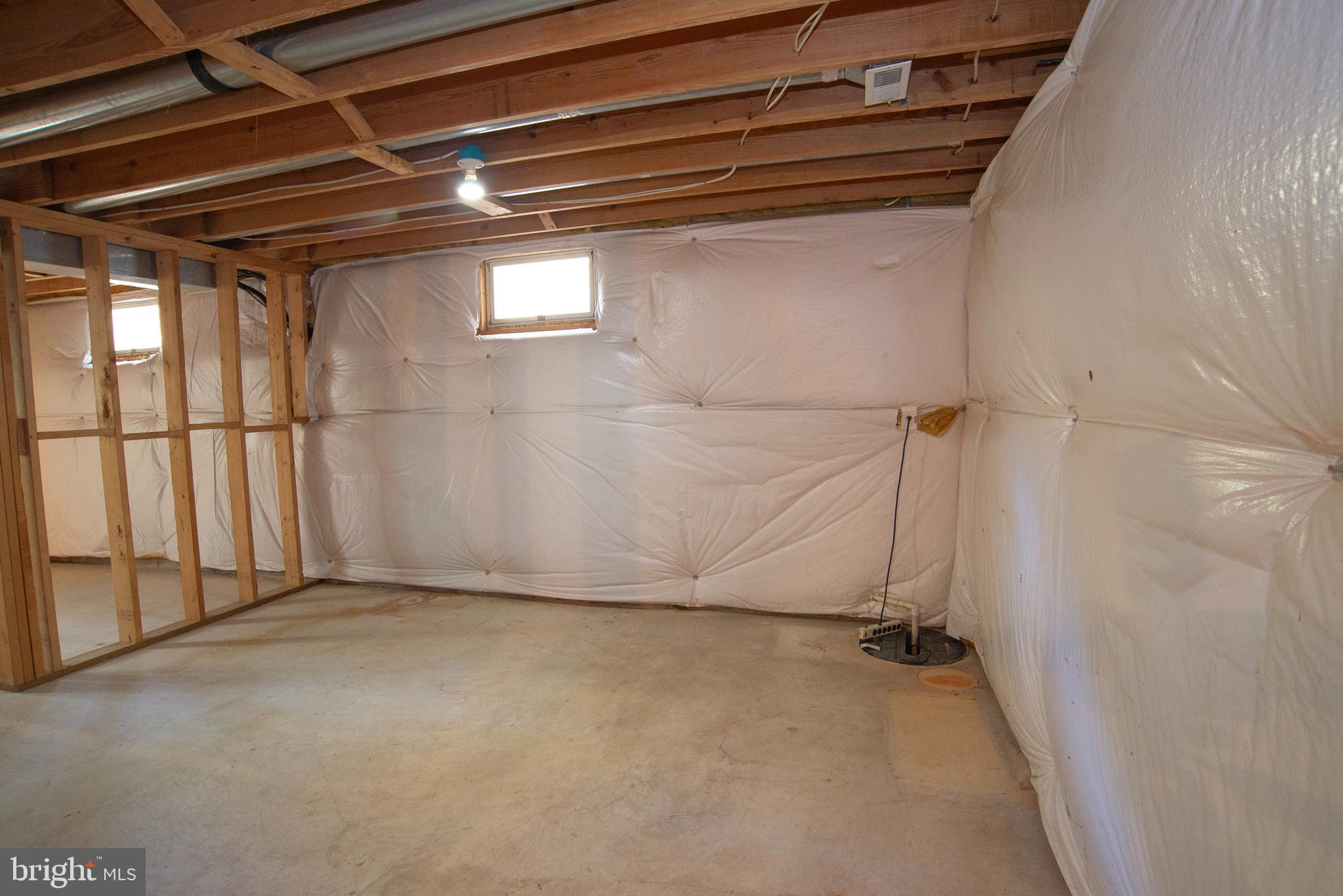 CHANCELLOR WEST - Residential