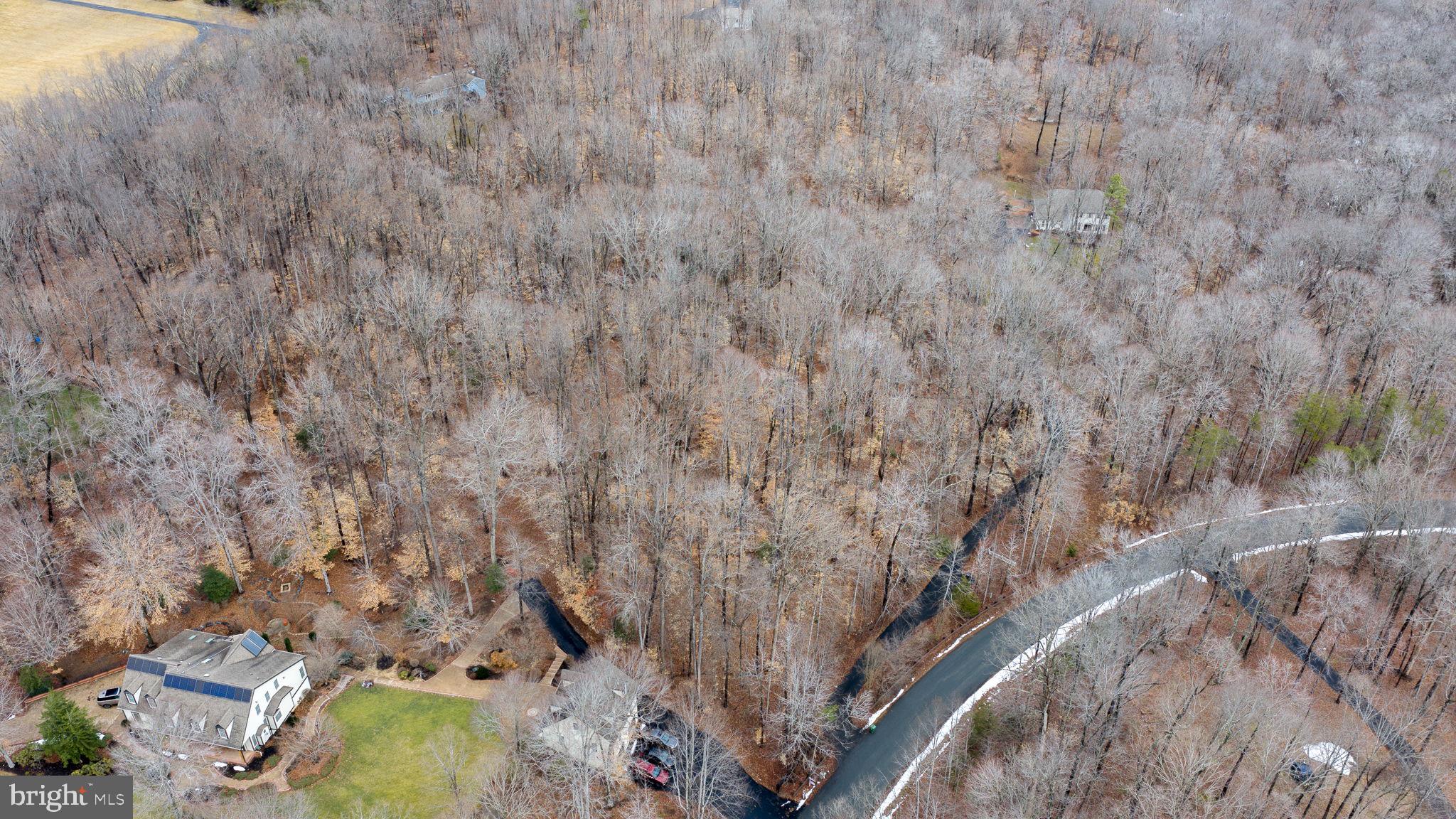 WATER EDGE ESTATES - Land