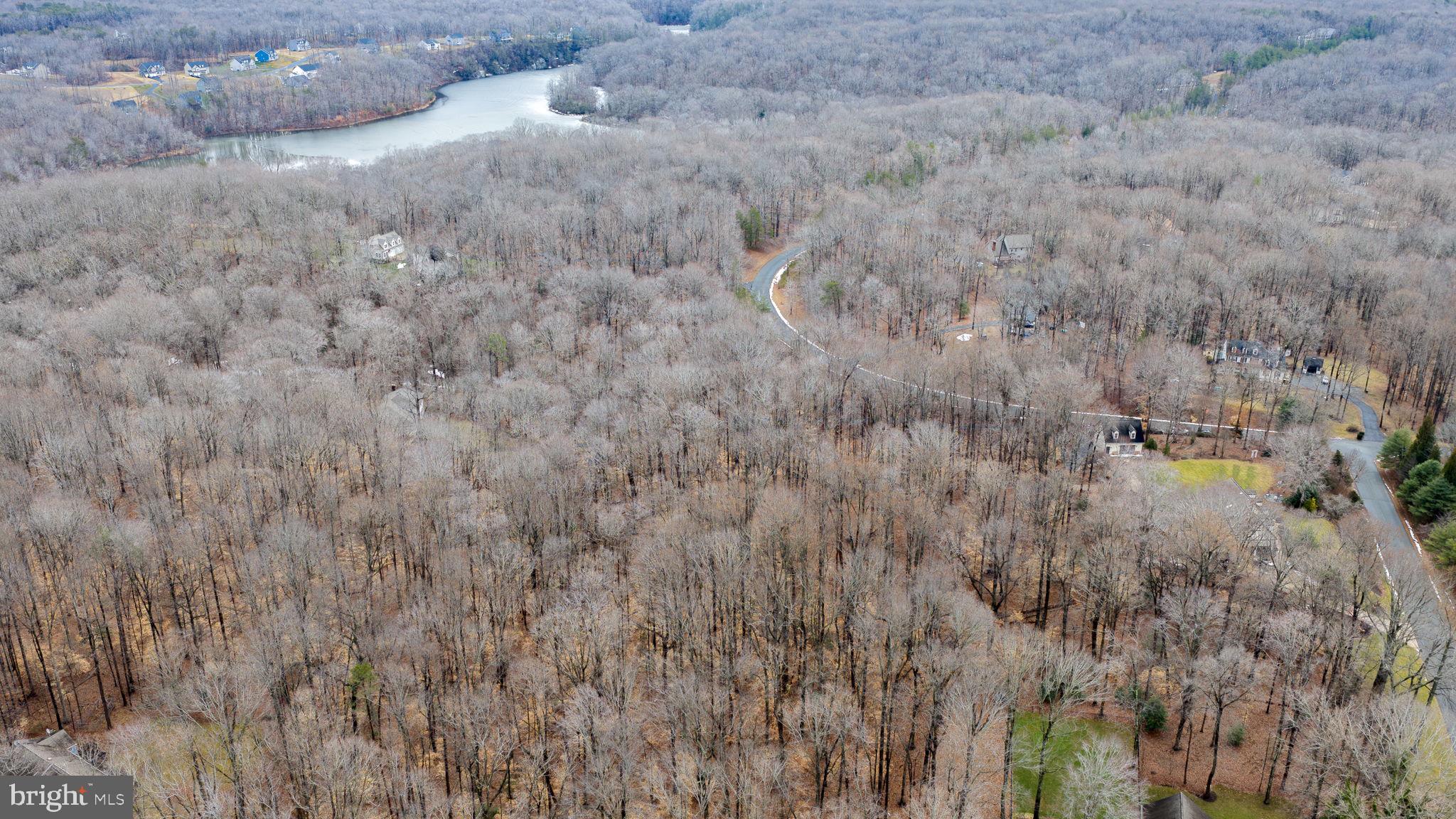 WATER EDGE ESTATES - Land