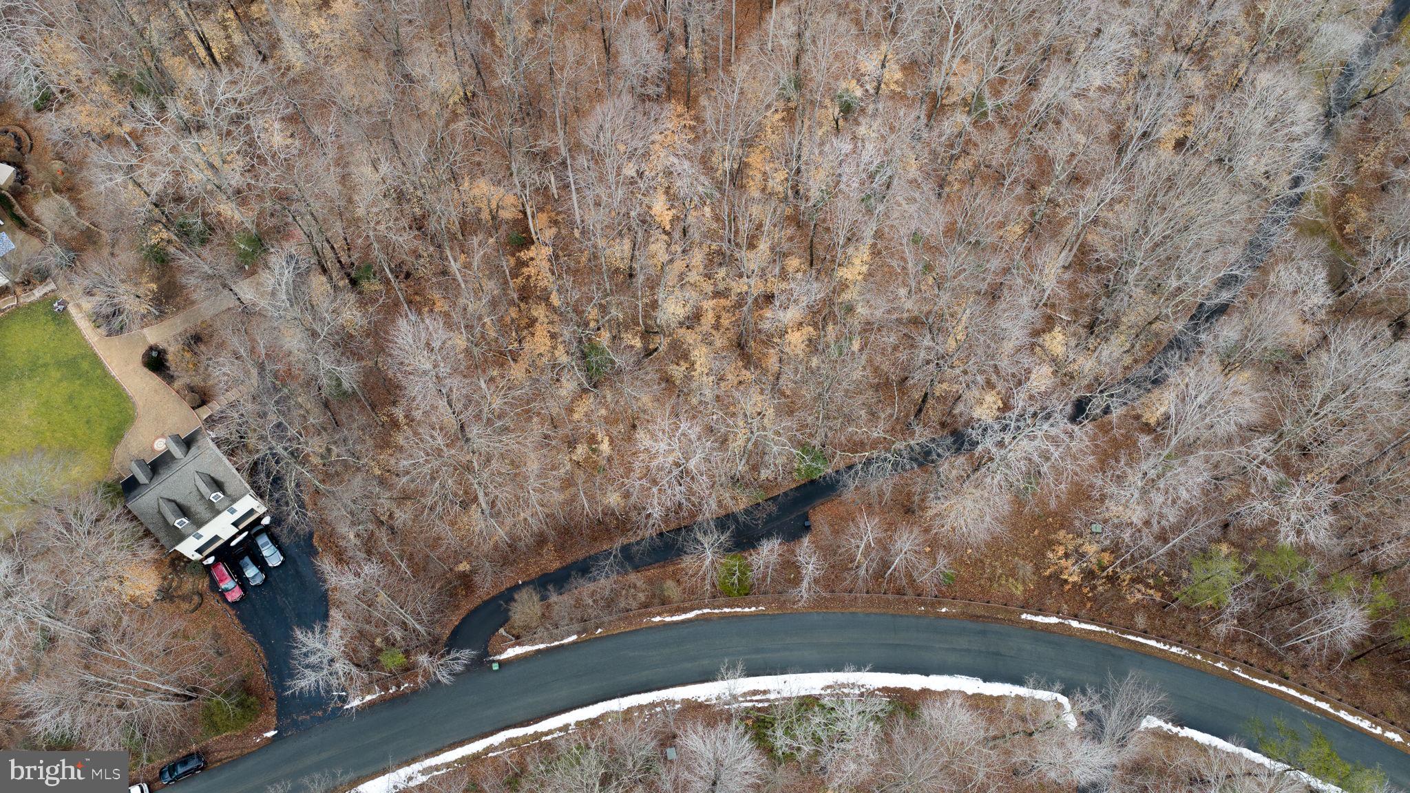 WATER EDGE ESTATES - Land