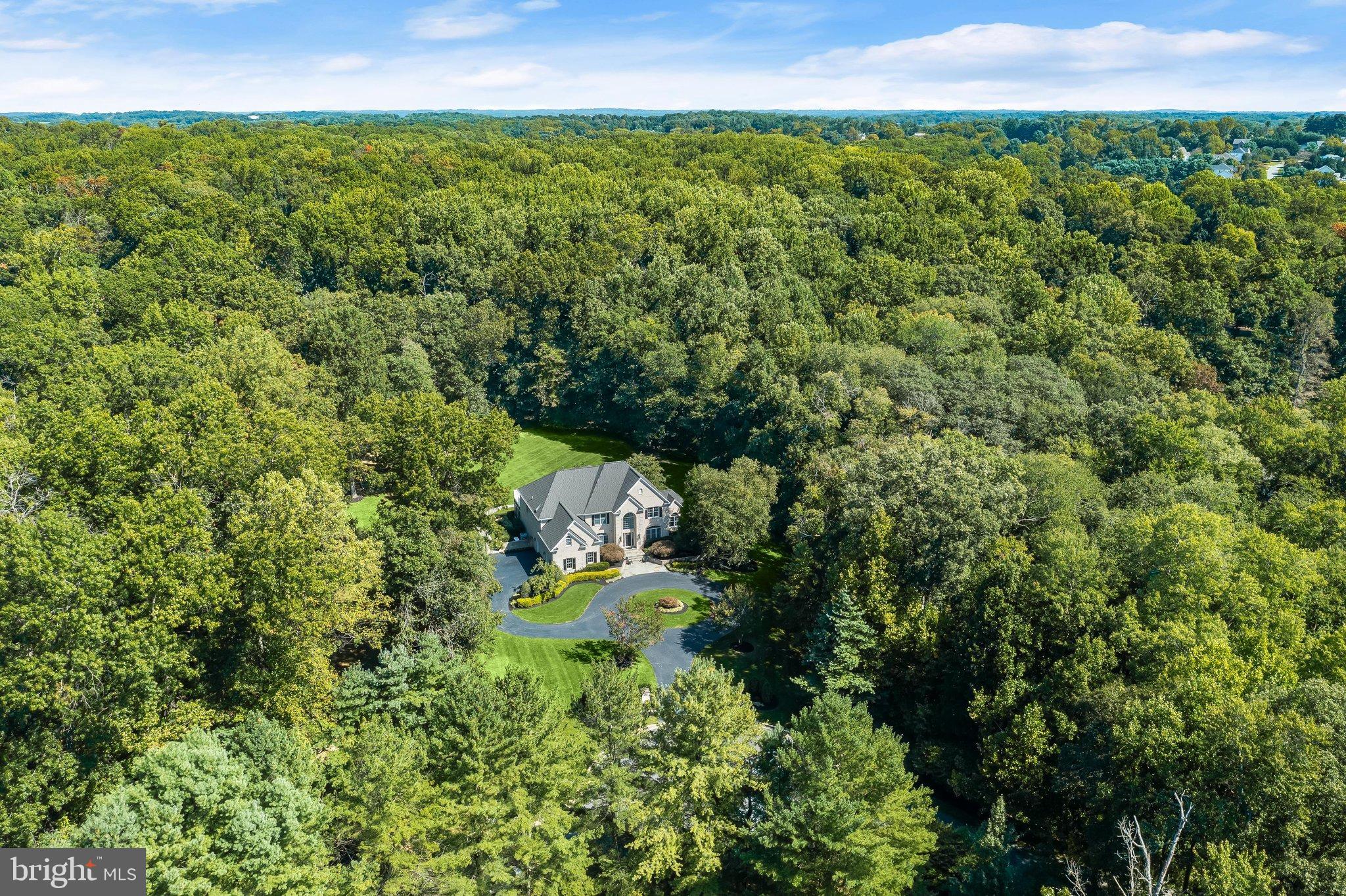 3137 OLD OAK DRIVE