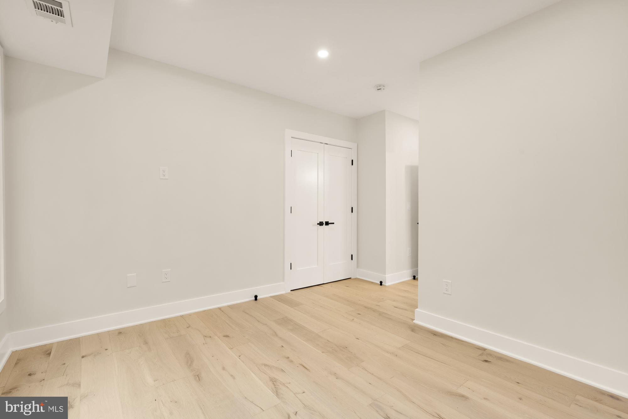 BURLEITH - Residential