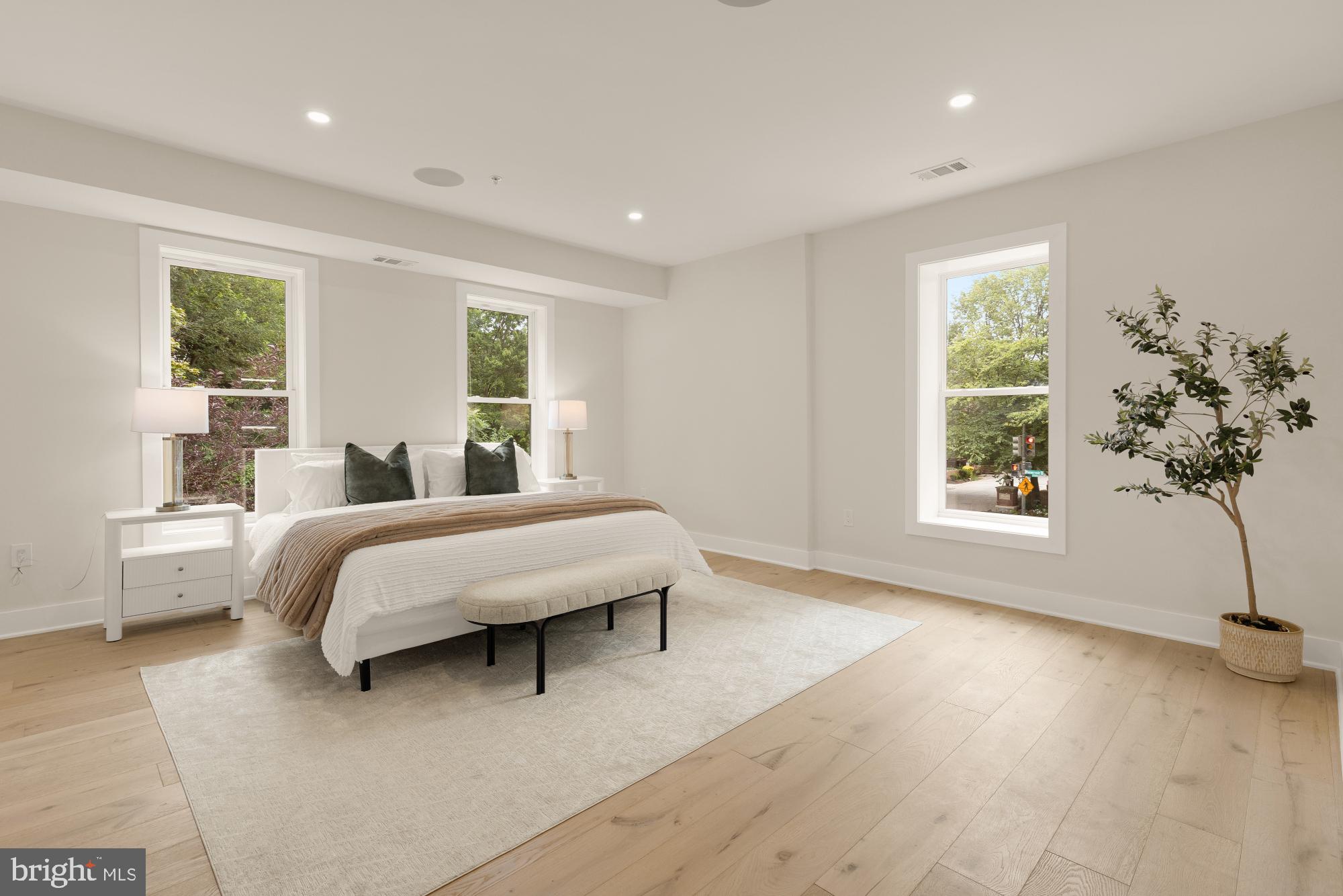 BURLEITH - Residential