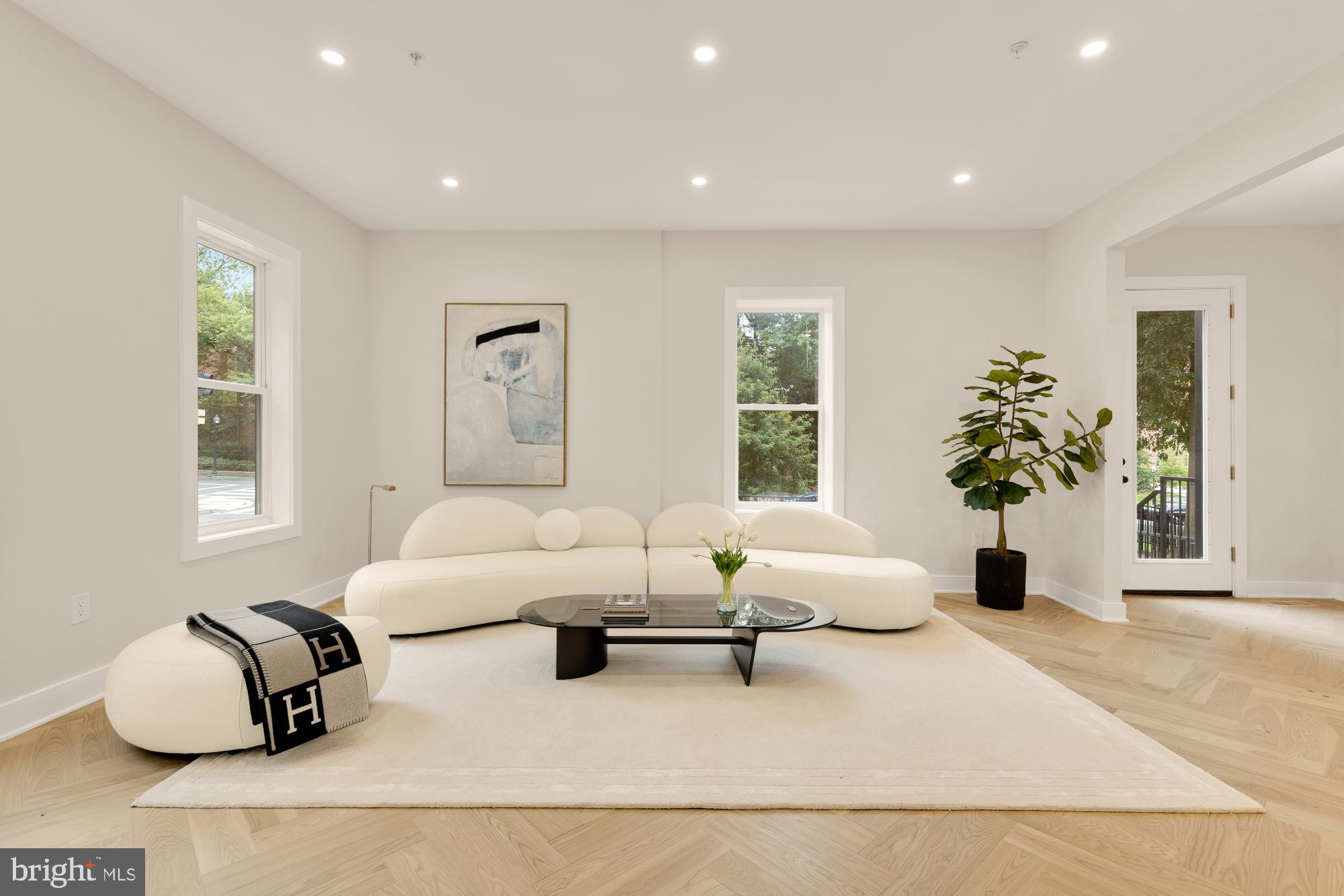 BURLEITH - Residential