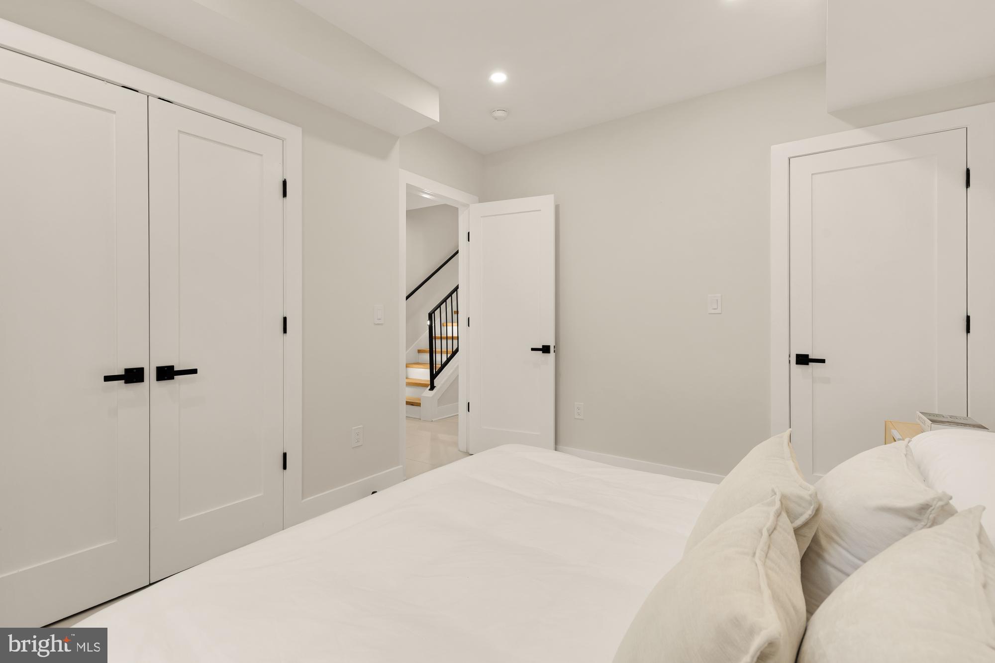 BURLEITH - Residential