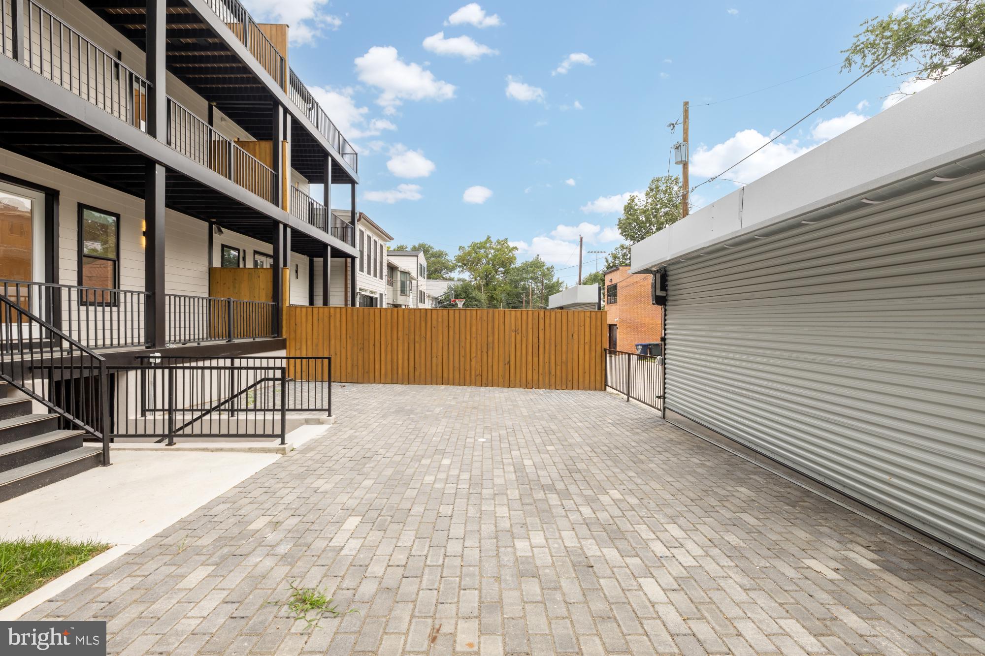 BURLEITH - Residential