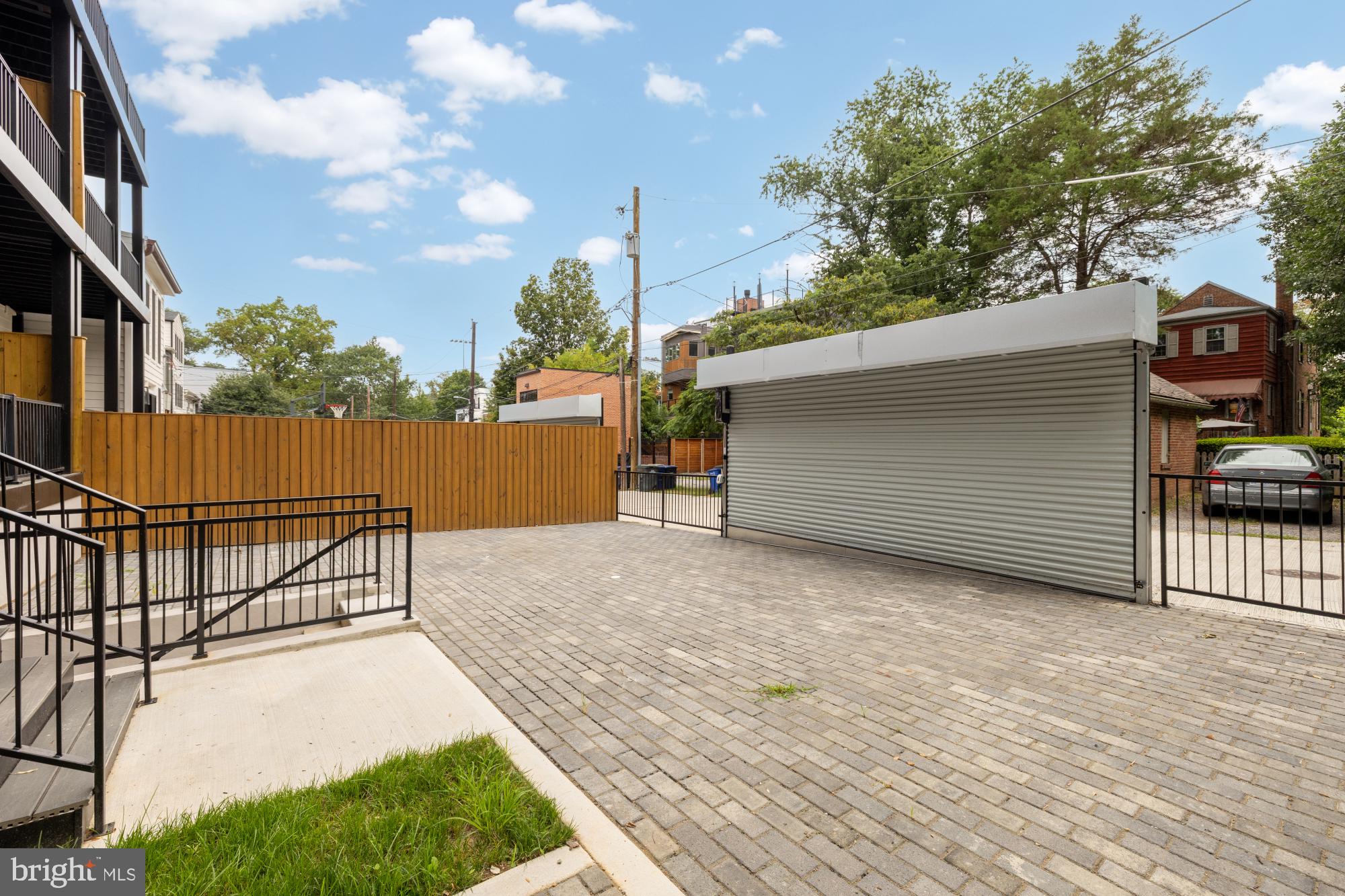 BURLEITH - Residential