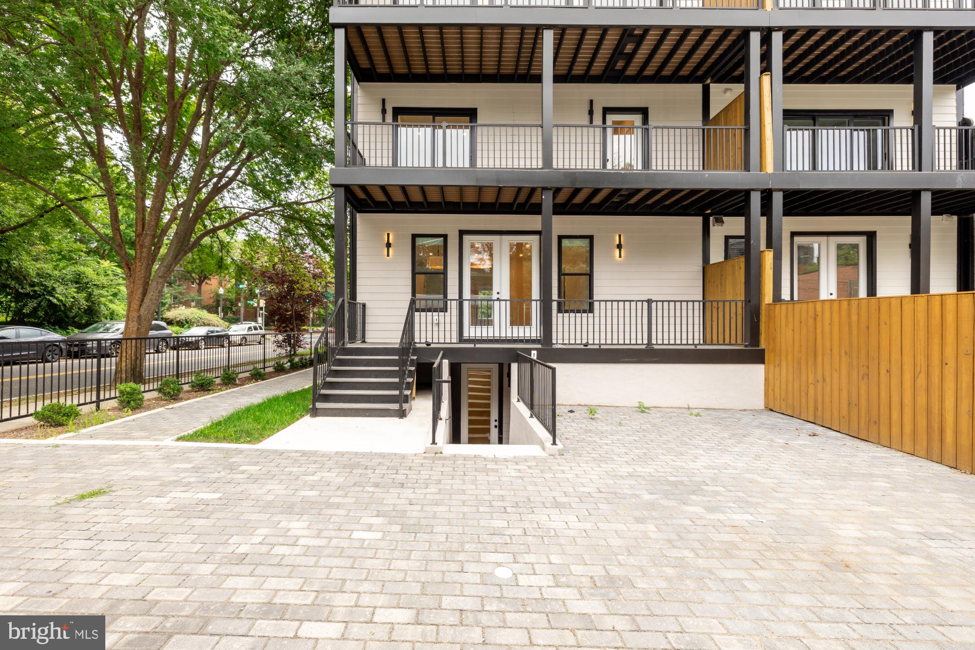 BURLEITH - Residential