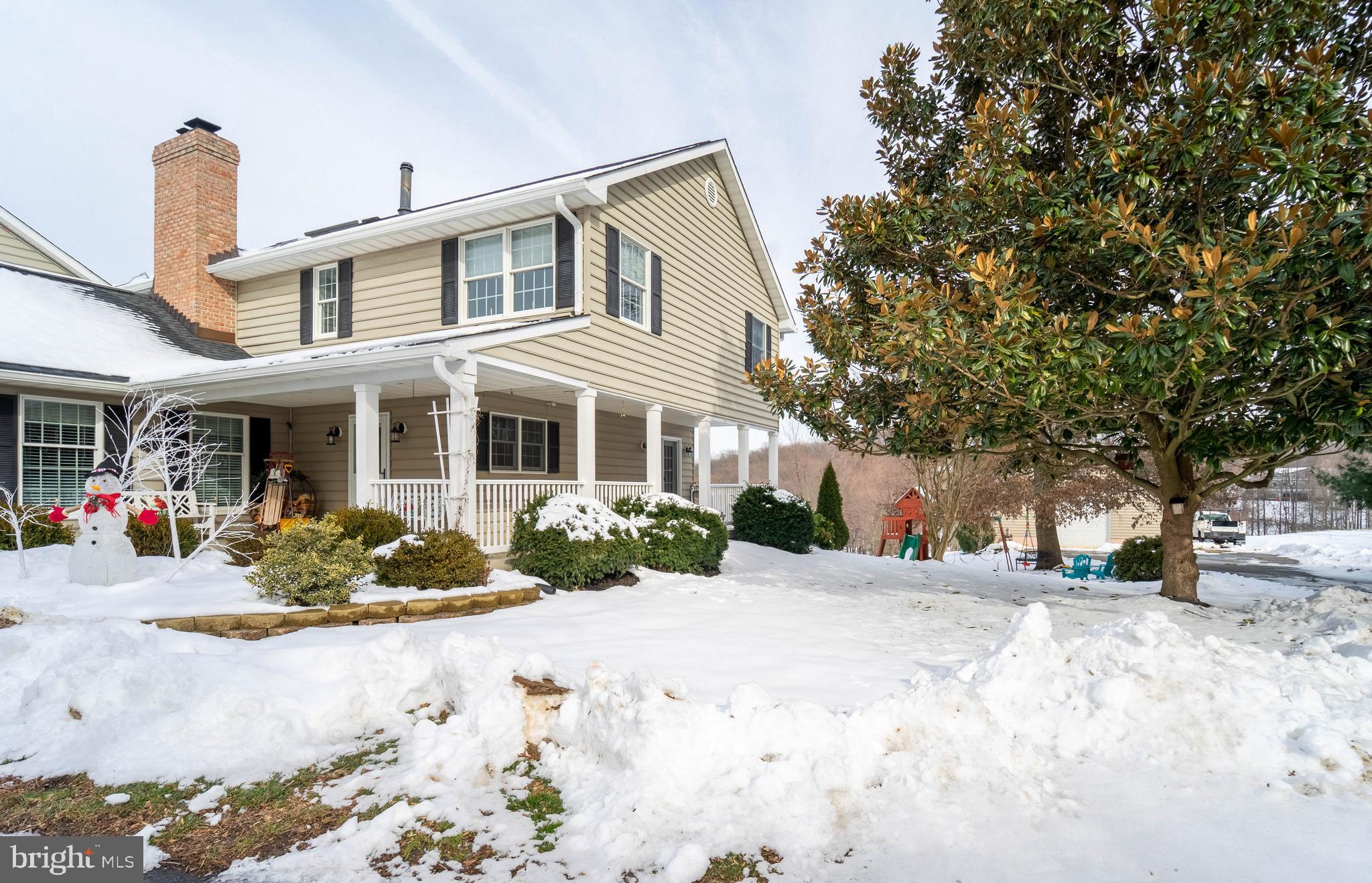 REEVES CROSSING - Residential Lease