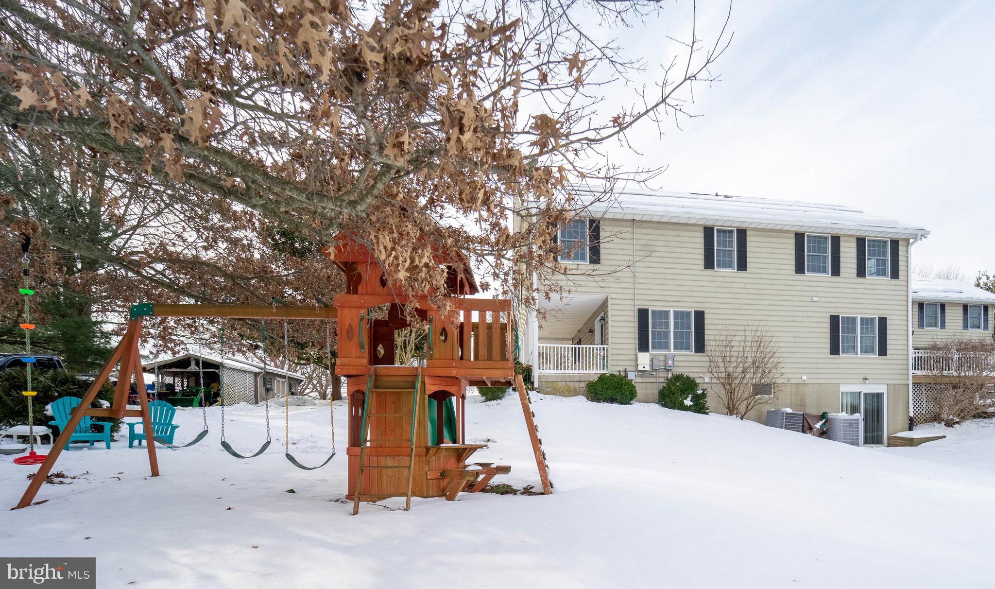 REEVES CROSSING - Residential Lease