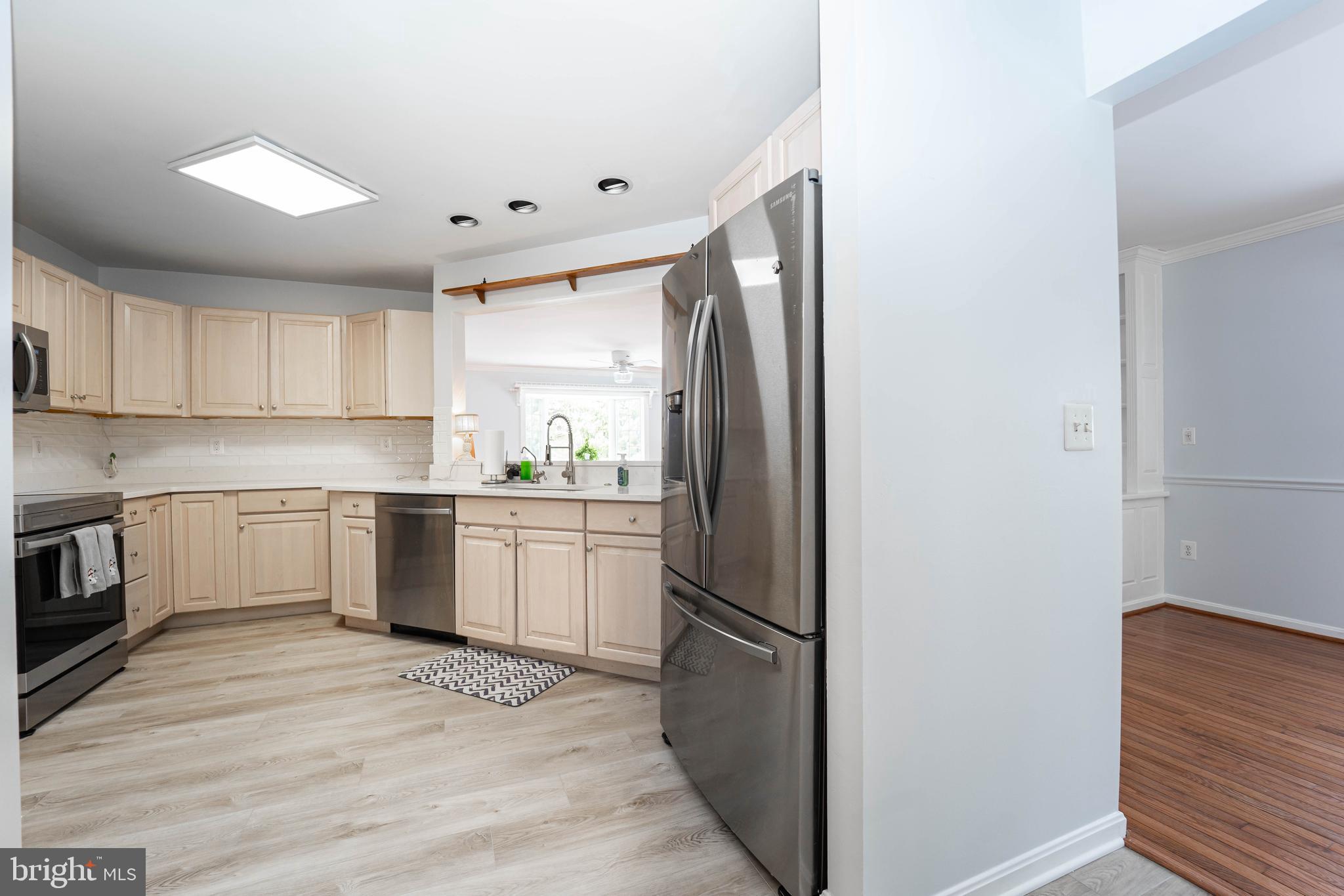 REEVES CROSSING - Residential Lease